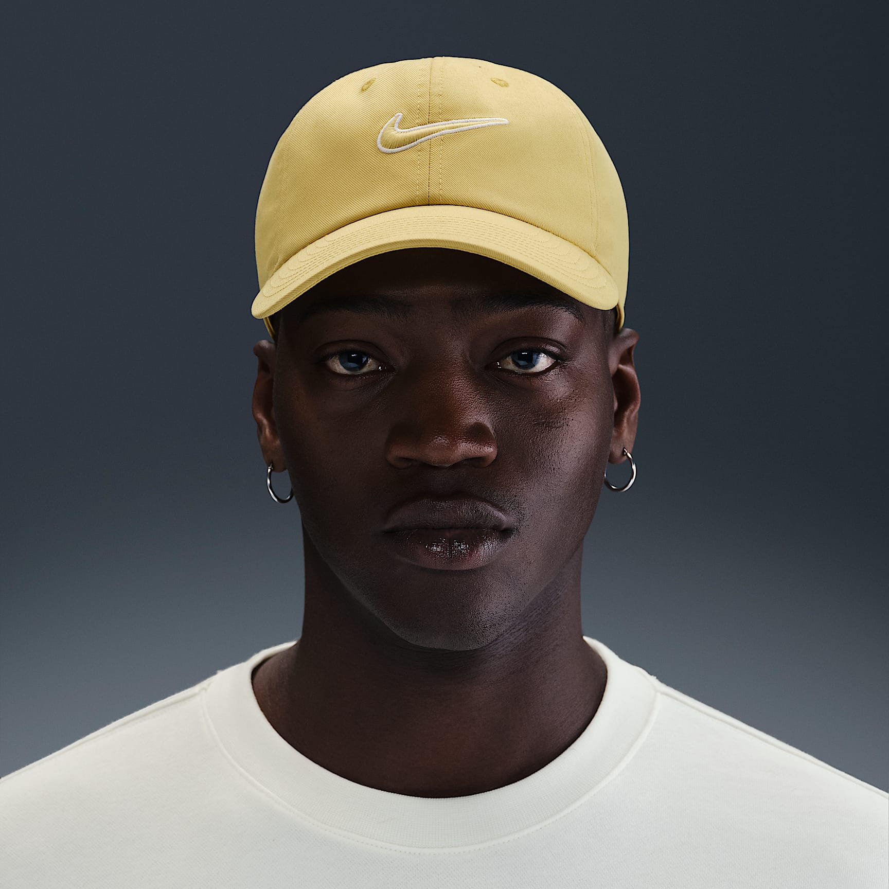 Nike Club Unstructured Swoosh Cap