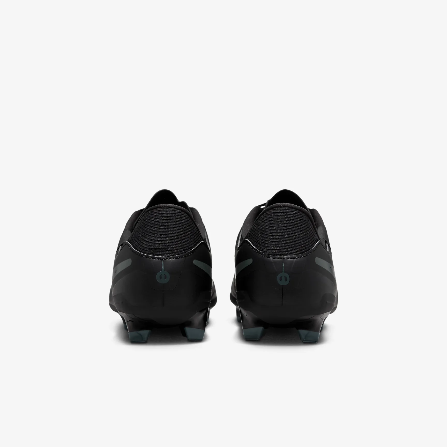 Nike Tiempo Legend 10 Academy Multi-Ground Low-Top Soccer Cleats