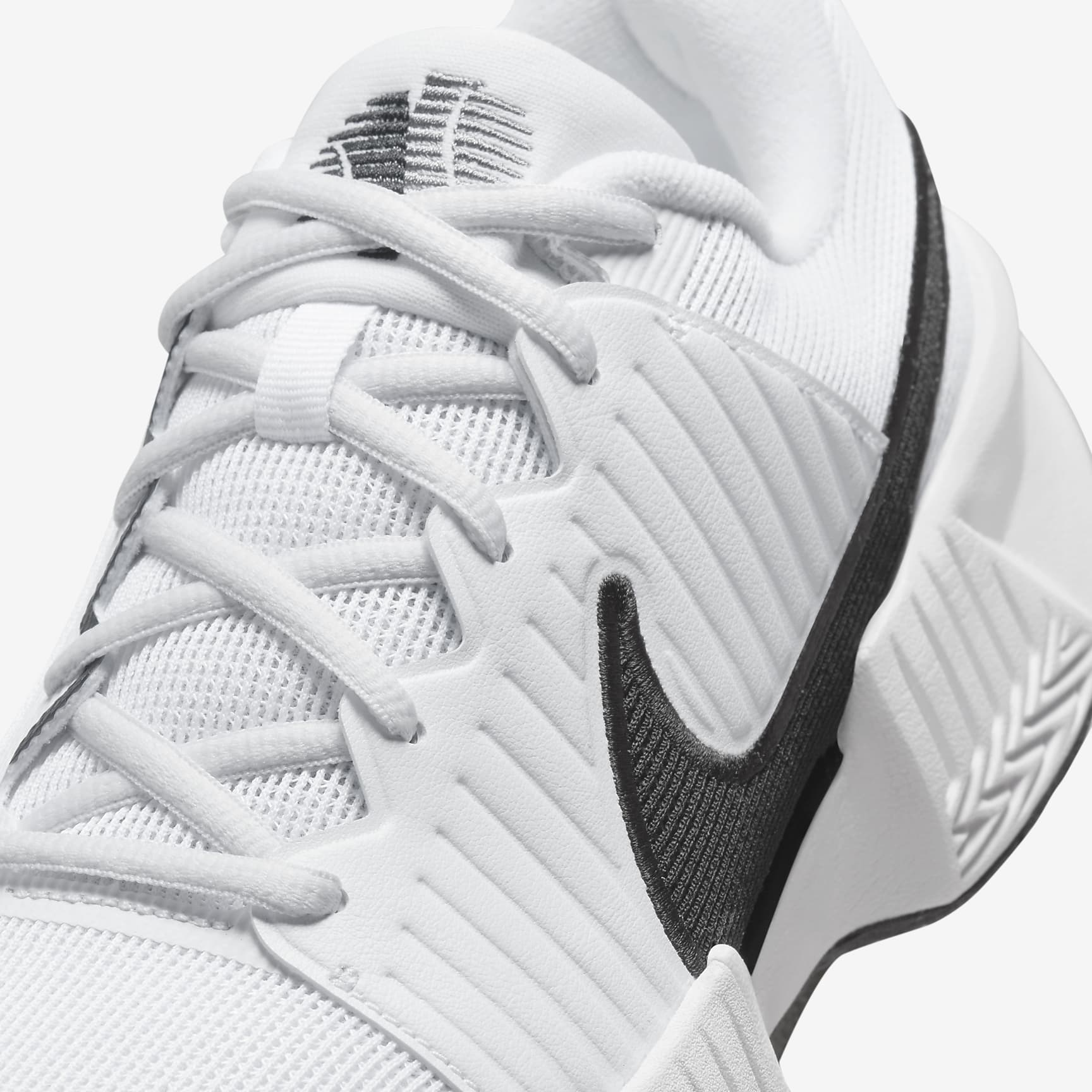 Nike GP Challenge Pro Women's Hard Court Tennis Shoes