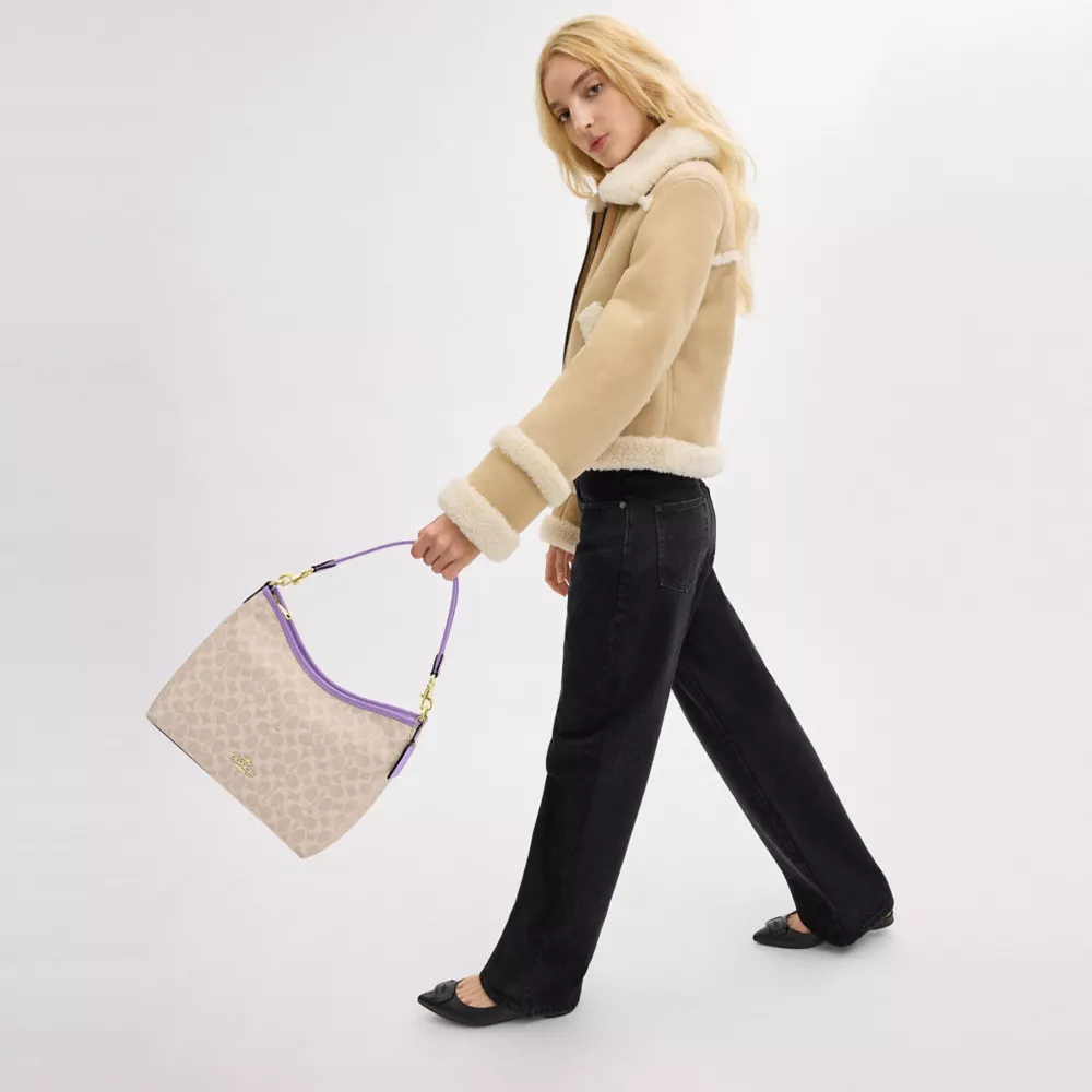 Сумка COACH Laurel Shoulder Bag In Signature Canvas