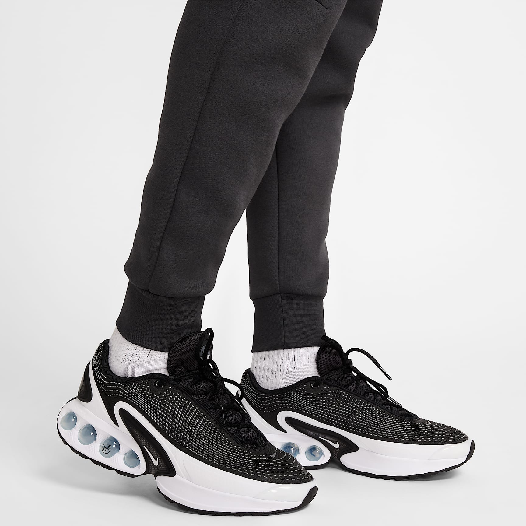 Nike Tech Men's Fleece Joggers