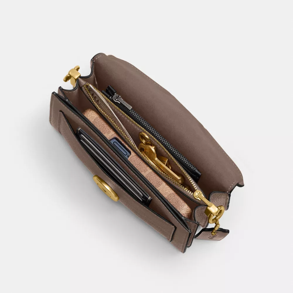 Сумка COACH Tabby Shoulder Bag 20