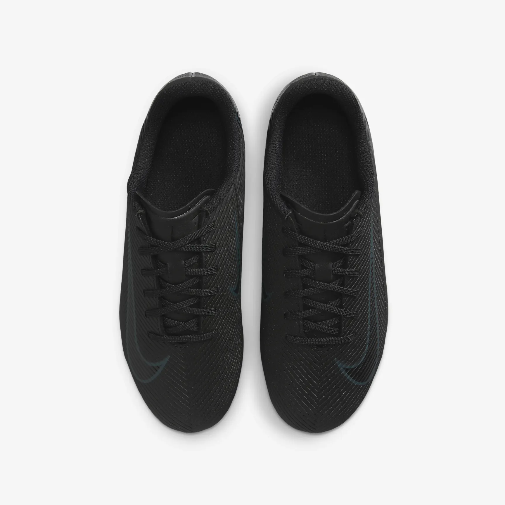 Nike Jr. Mercurial Vapor 16 Club Little/Big Kids' MG Low-Top Soccer Cleats
