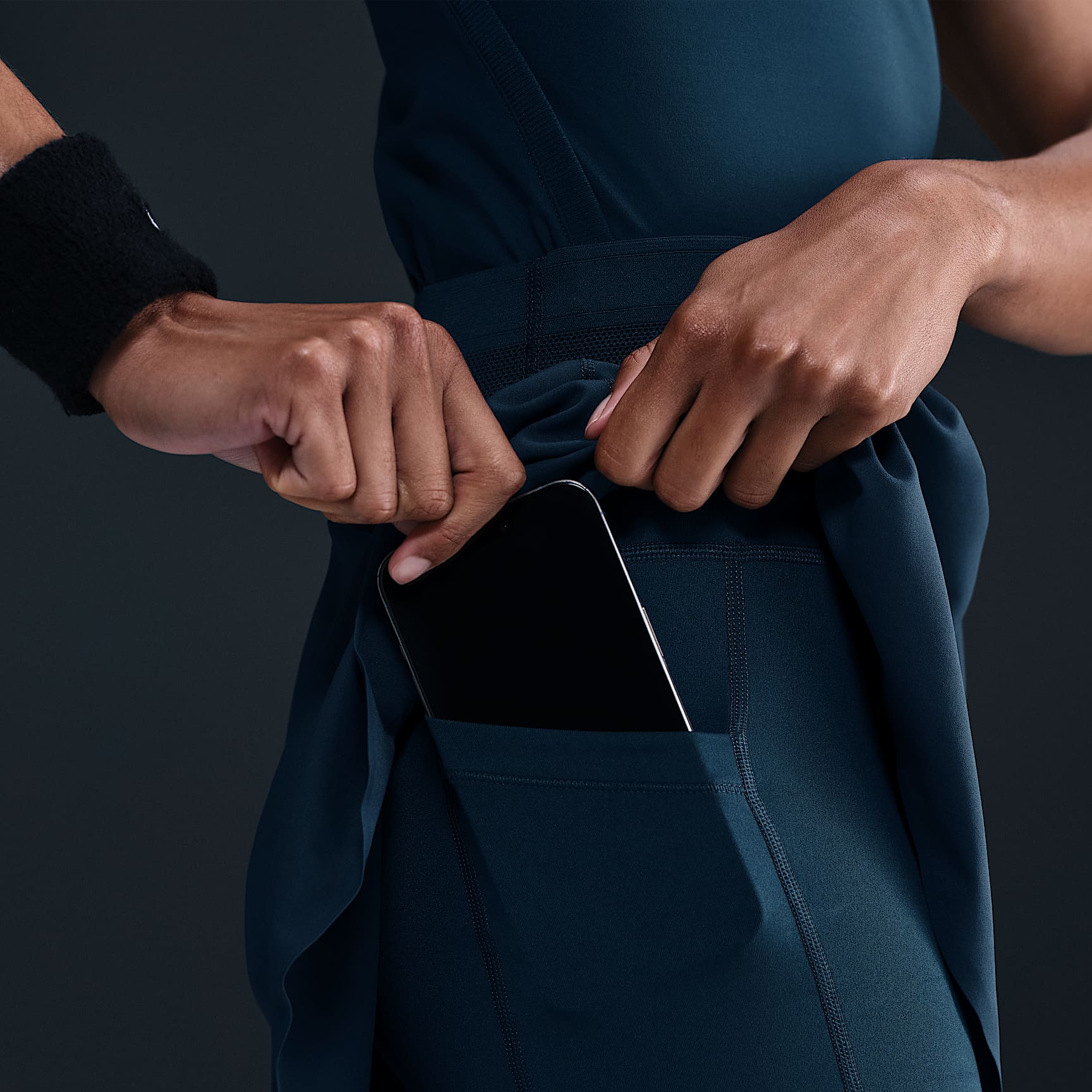 NikeCourt Ace Advantage Women's Dri-FIT Tennis Skirt