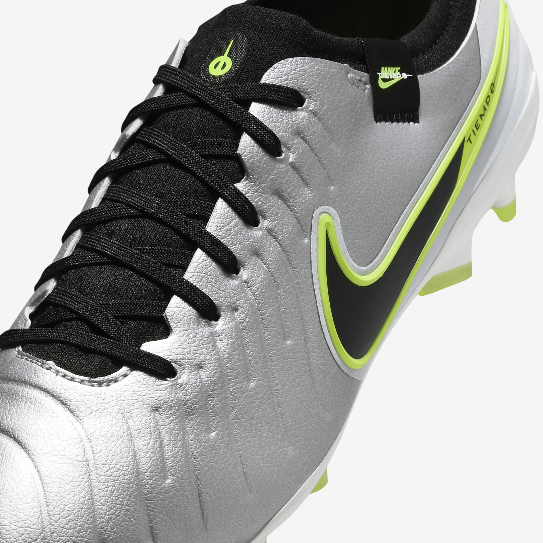 Nike Tiempo Legend 10 Pro Firm-Ground Low-Top Soccer Cleats