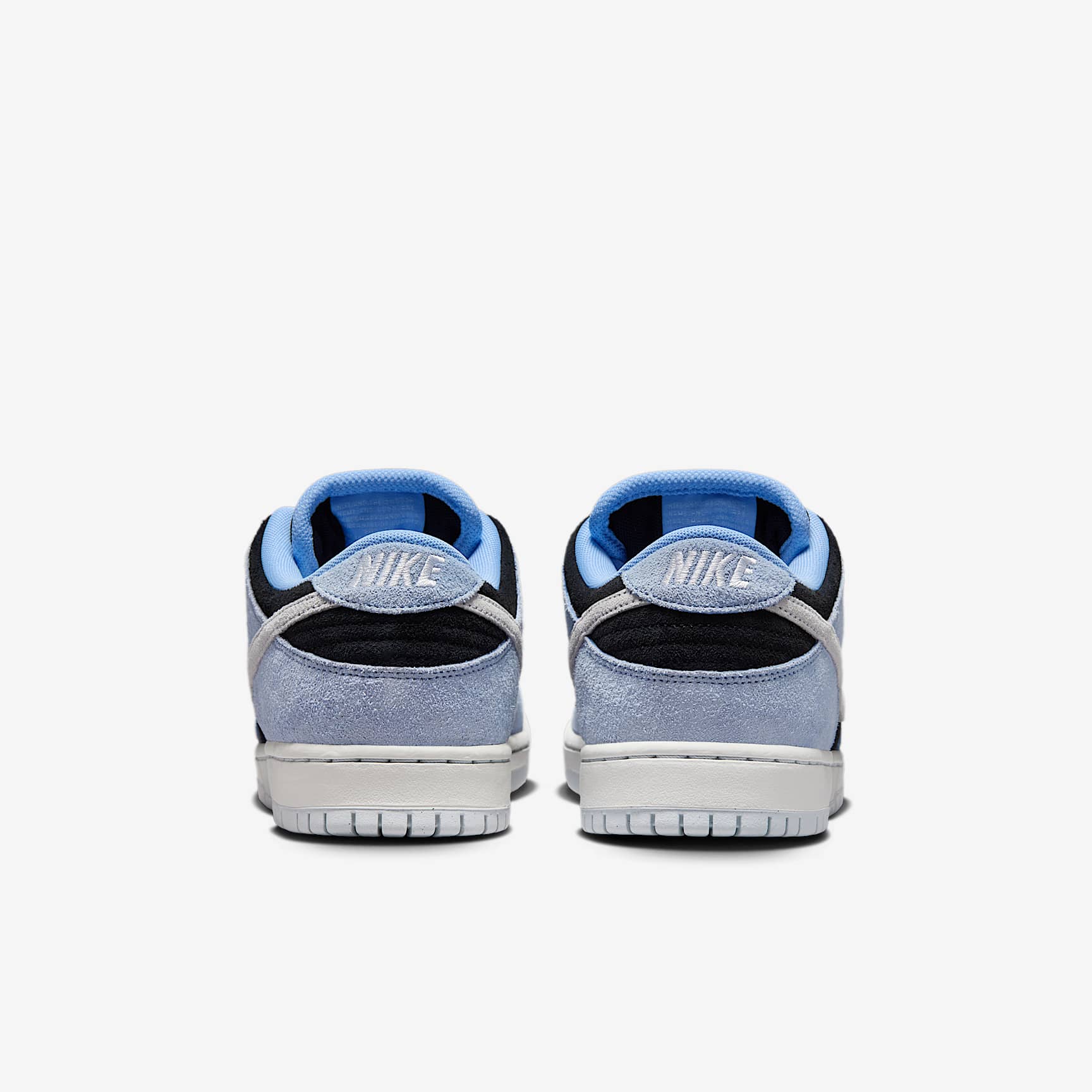 Nike SB Dunk Low Pro Skate Shoes
