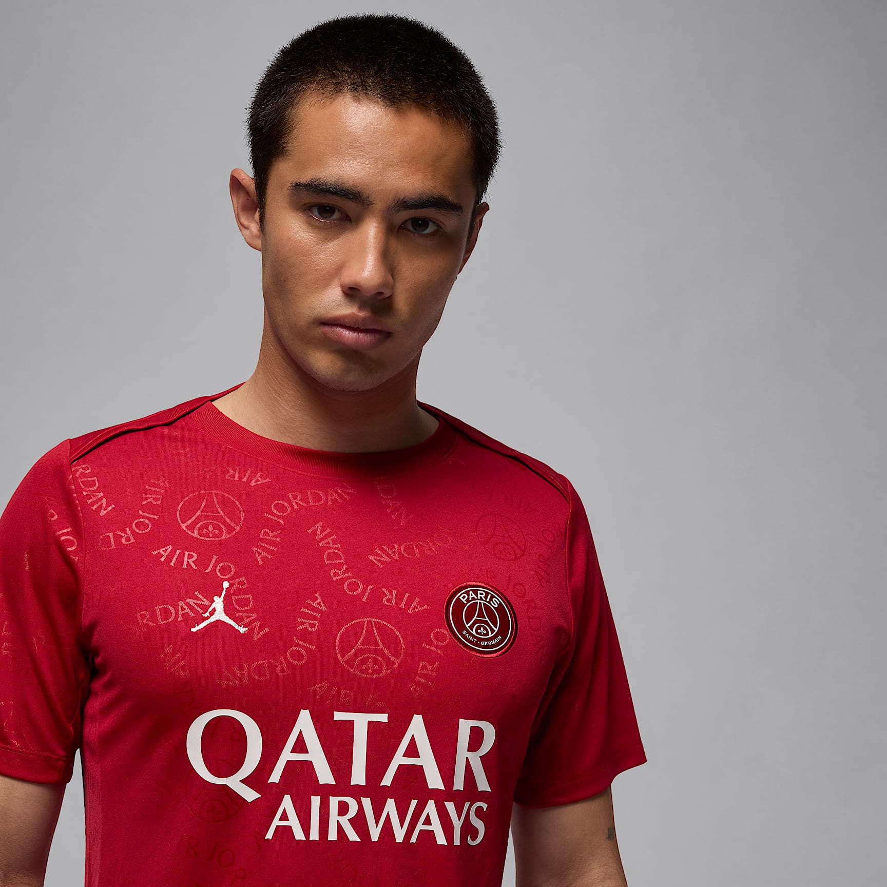 Paris Saint-Germain Academy Pro Fourth Men's Jordan Dri-FIT Soccer Short-Sleeve Pre-Match Top
