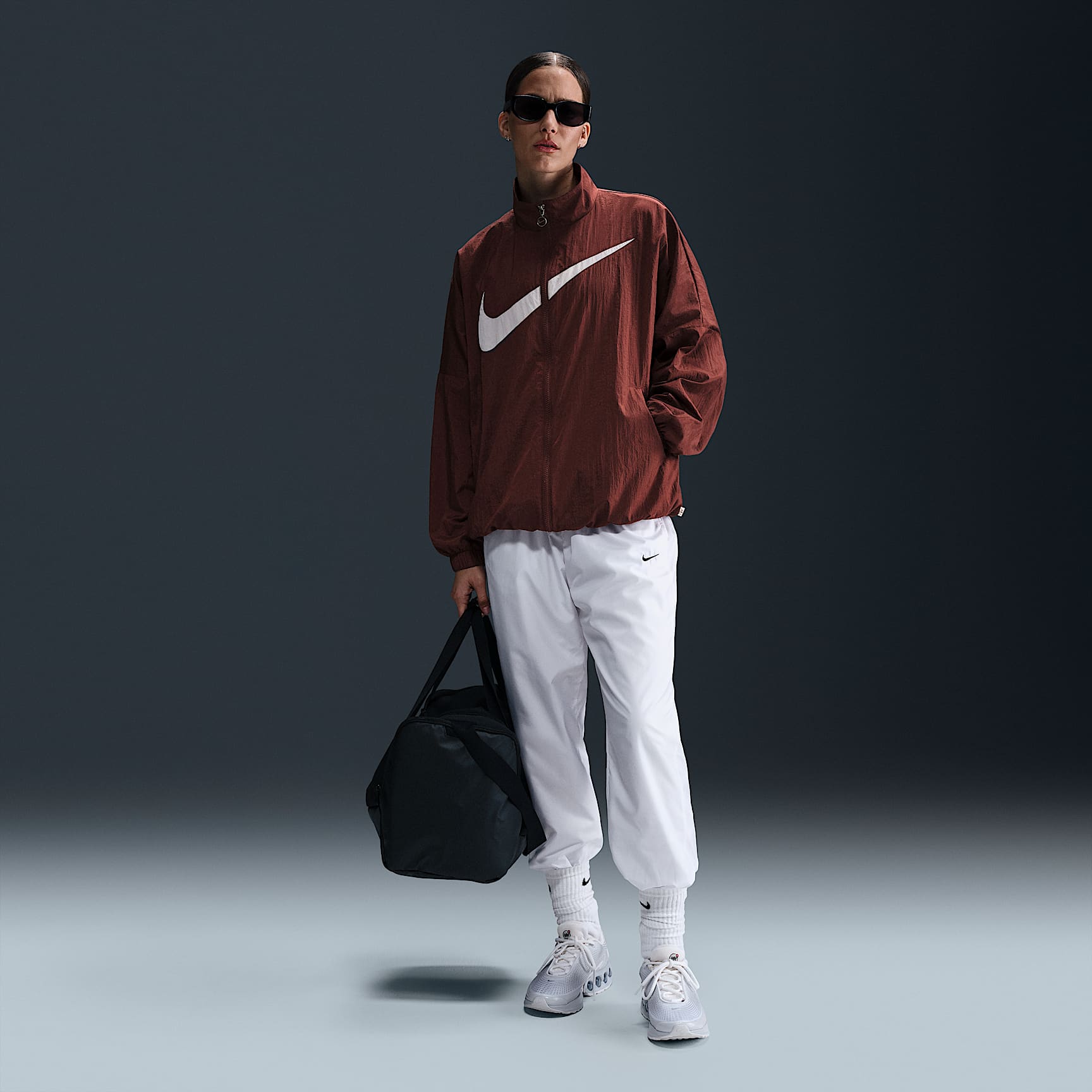 Club América Essential Special Edition Women's Nike Soccer Woven Jacket