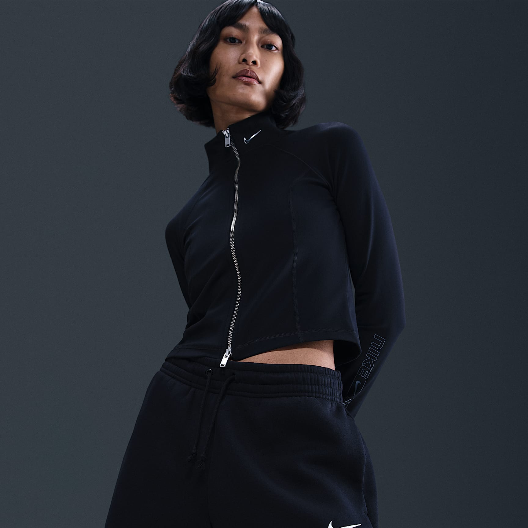Nike Sportswear Phoenix Fleece Women's Mid-Rise 4" Shorts