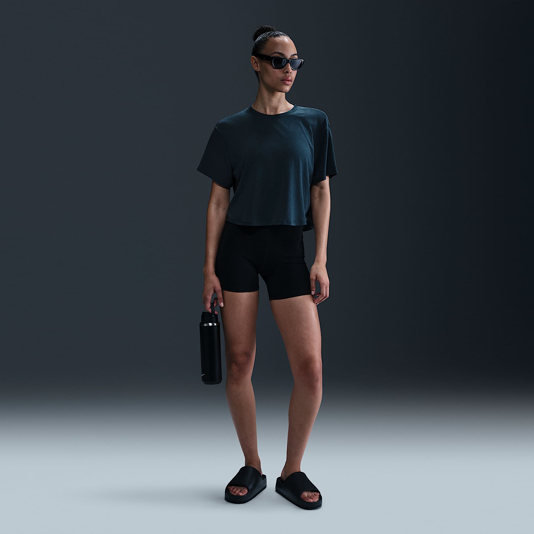 Nike One Relaxed Women's Dri-FIT Cropped Short-Sleeve Top