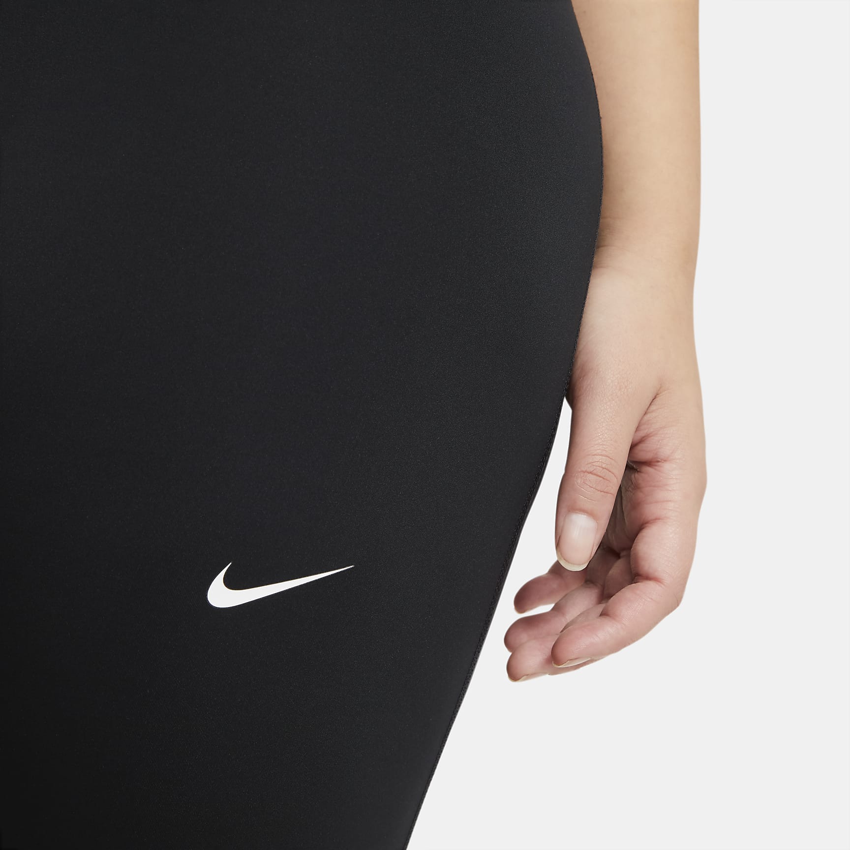 Nike Pro Women's Mid-Rise Crop Mesh-Panel Leggings (Plus Size)