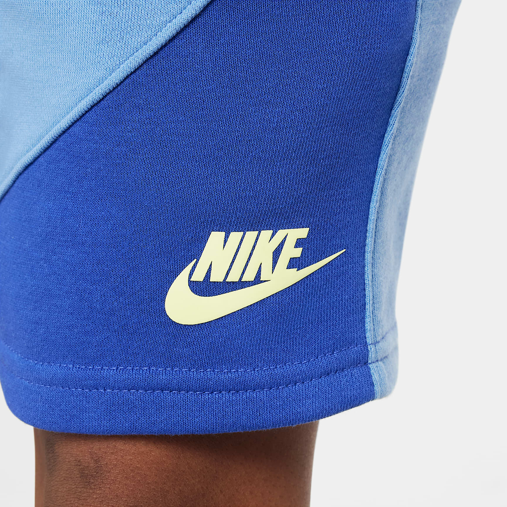 Nike Sportswear Little Kids' On the Move French Terry Shorts