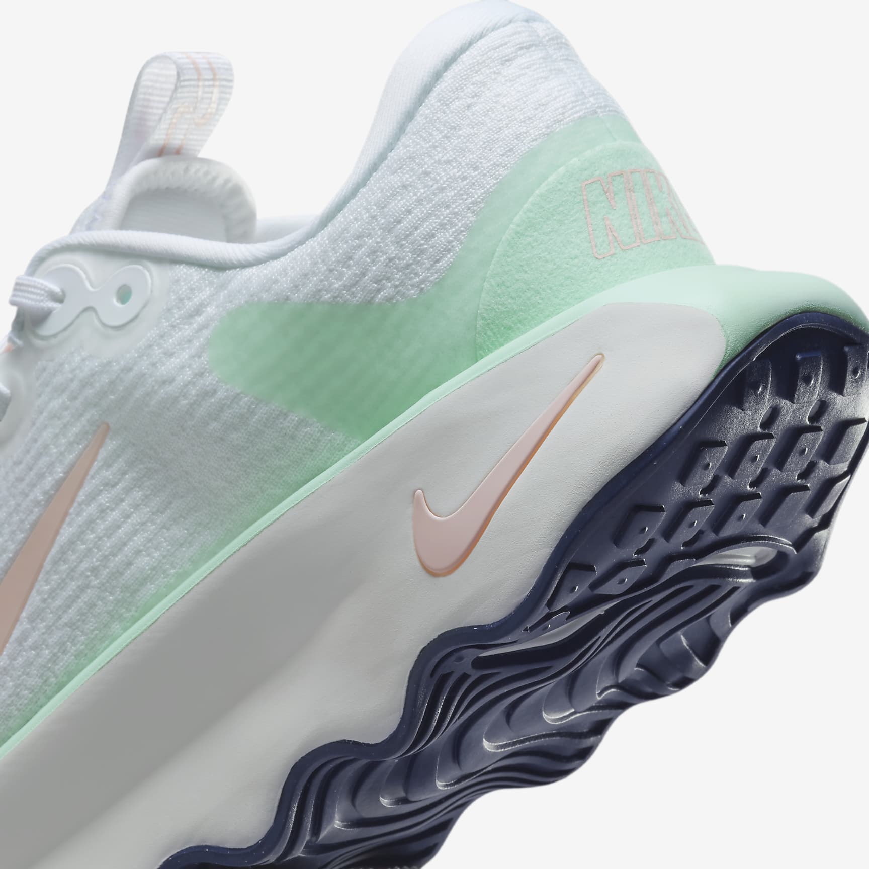 Nike Motiva Women's Walking Shoes