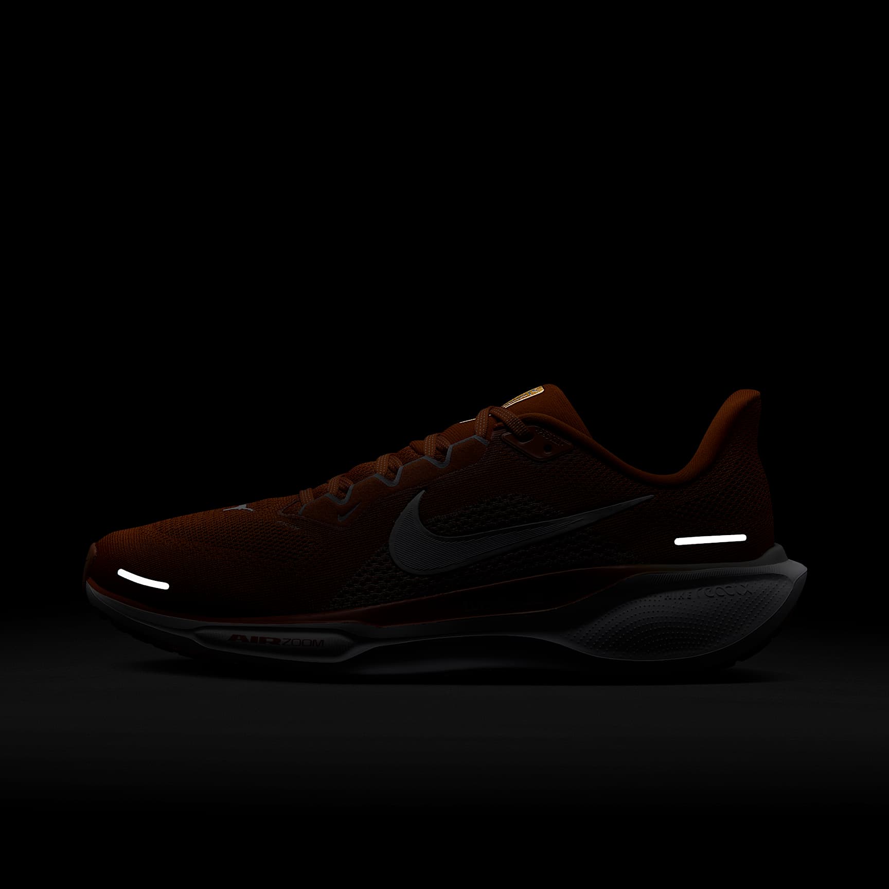 Texas Pegasus 41 Men's Nike College Road Running Shoes