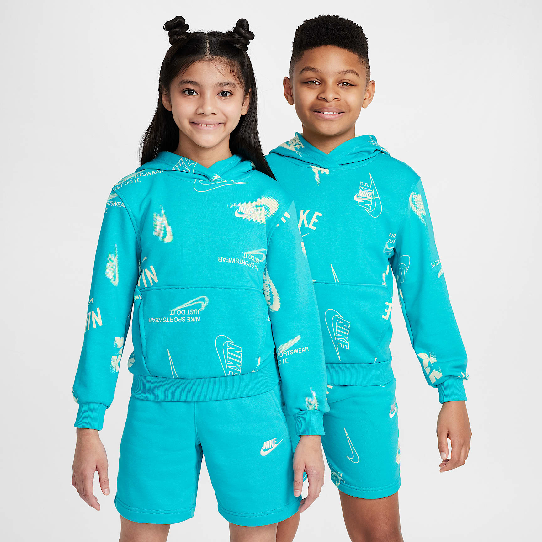 Nike Sportswear Club Big Kids' French Terry Hoodie