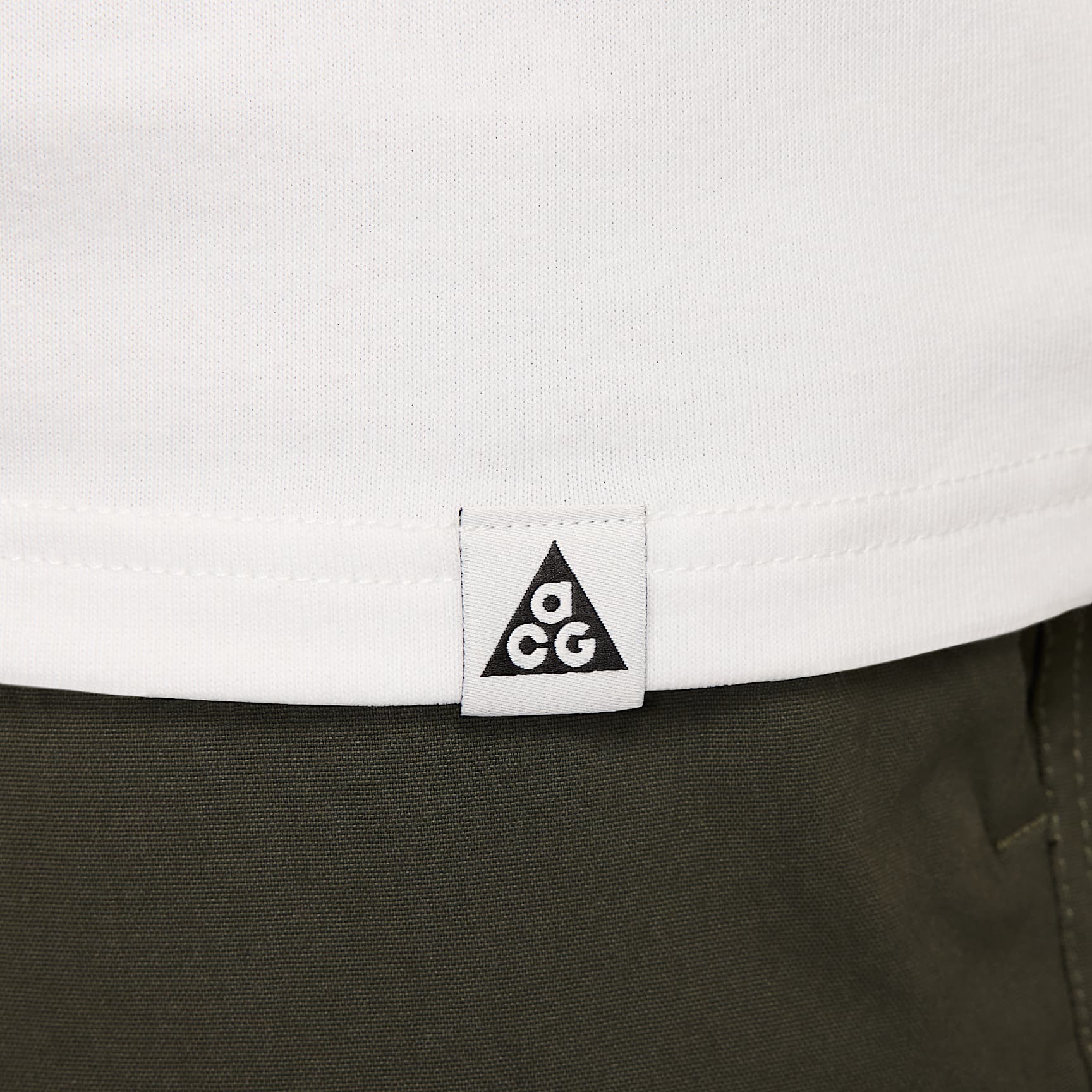 Nike ACG "Walking Tree" Men's Dri-FIT T-Shirt