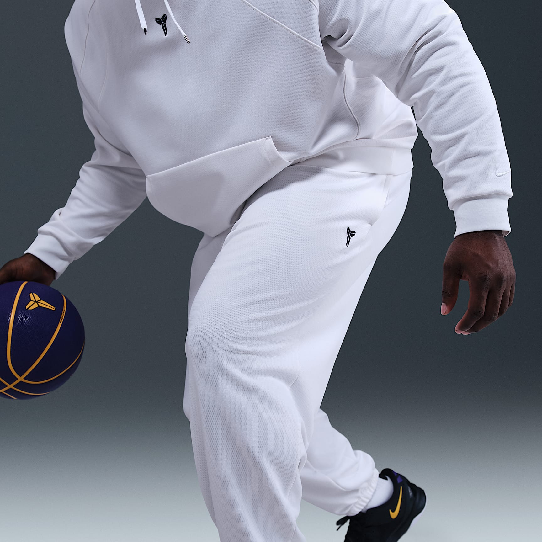 Kobe Therma-FIT Basketball Pants