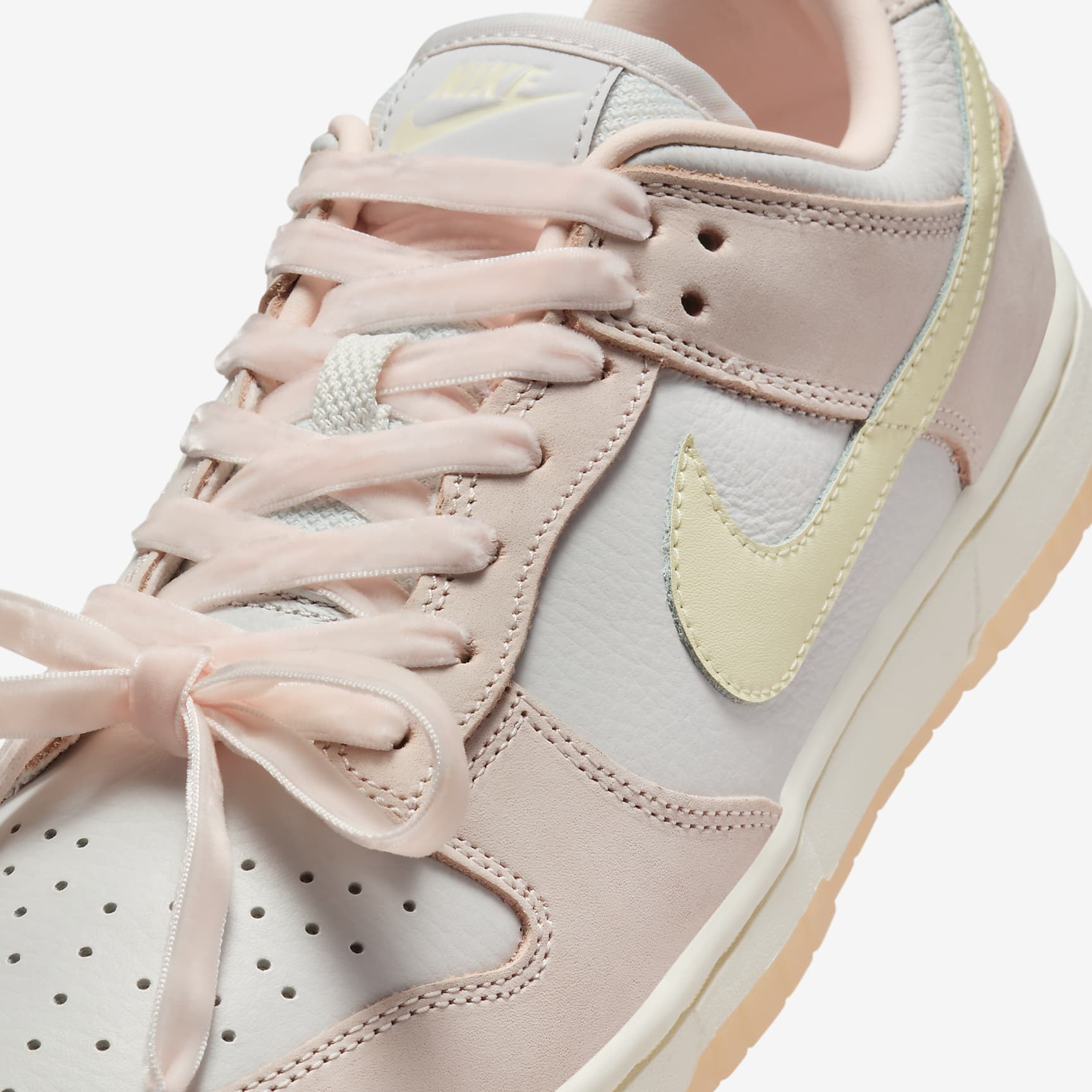 Nike Dunk Low Premium Women's Shoes