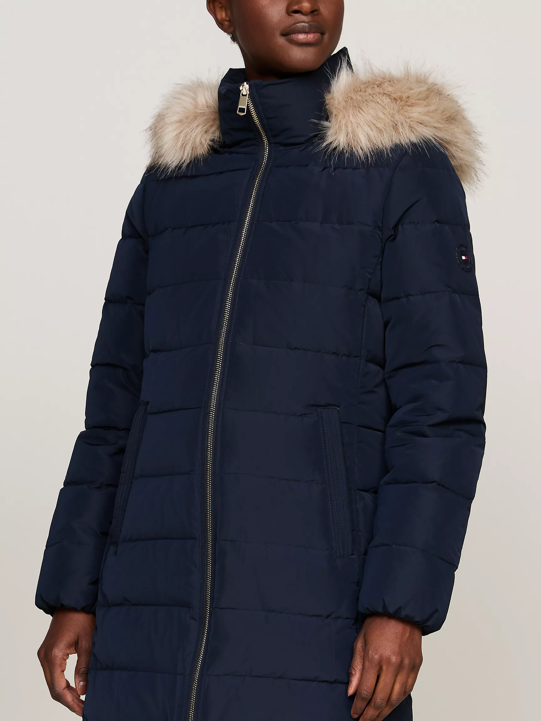 Женское пальто Tommy Hilfiger, Водоотталкивающее длинное пуховое пальто с капюшоном