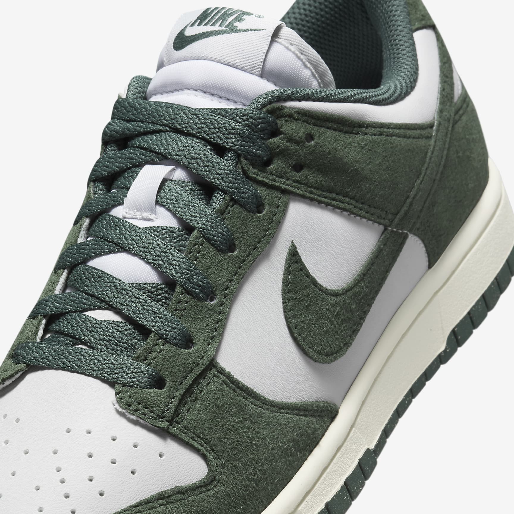 Nike Dunk Low Women's Shoes
