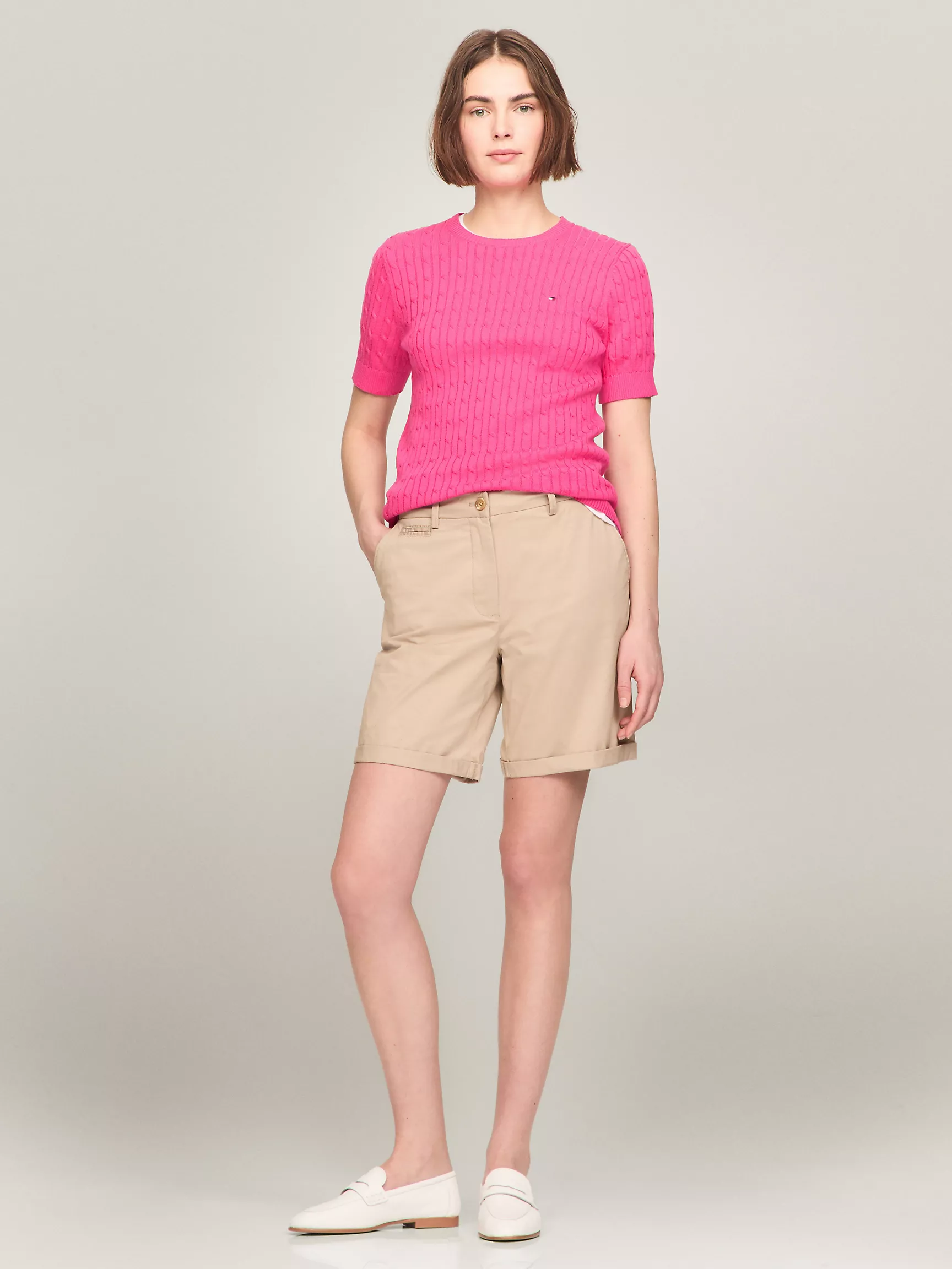 Женские шорты Tommy Hilfiger, Эластичные хлопковые чиносы-шорты (7 дюймов)