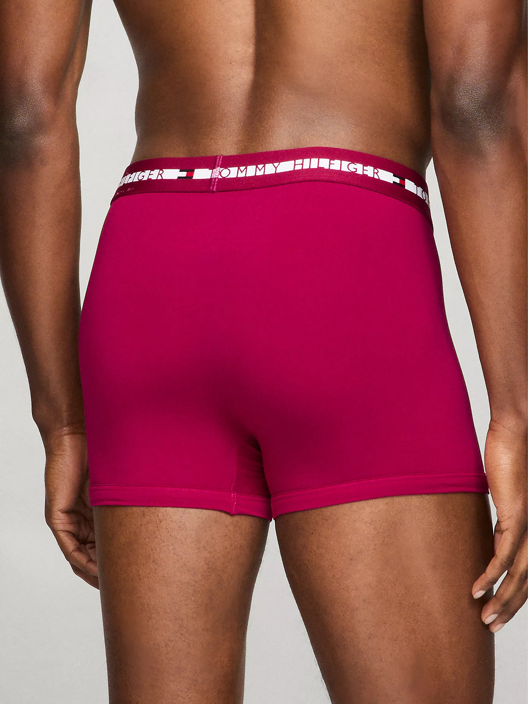 Мужское нижнее белье Tommy Hilfiger, Укороченные трусы-боксёры TH Comfort+ (набор 3 шт.)