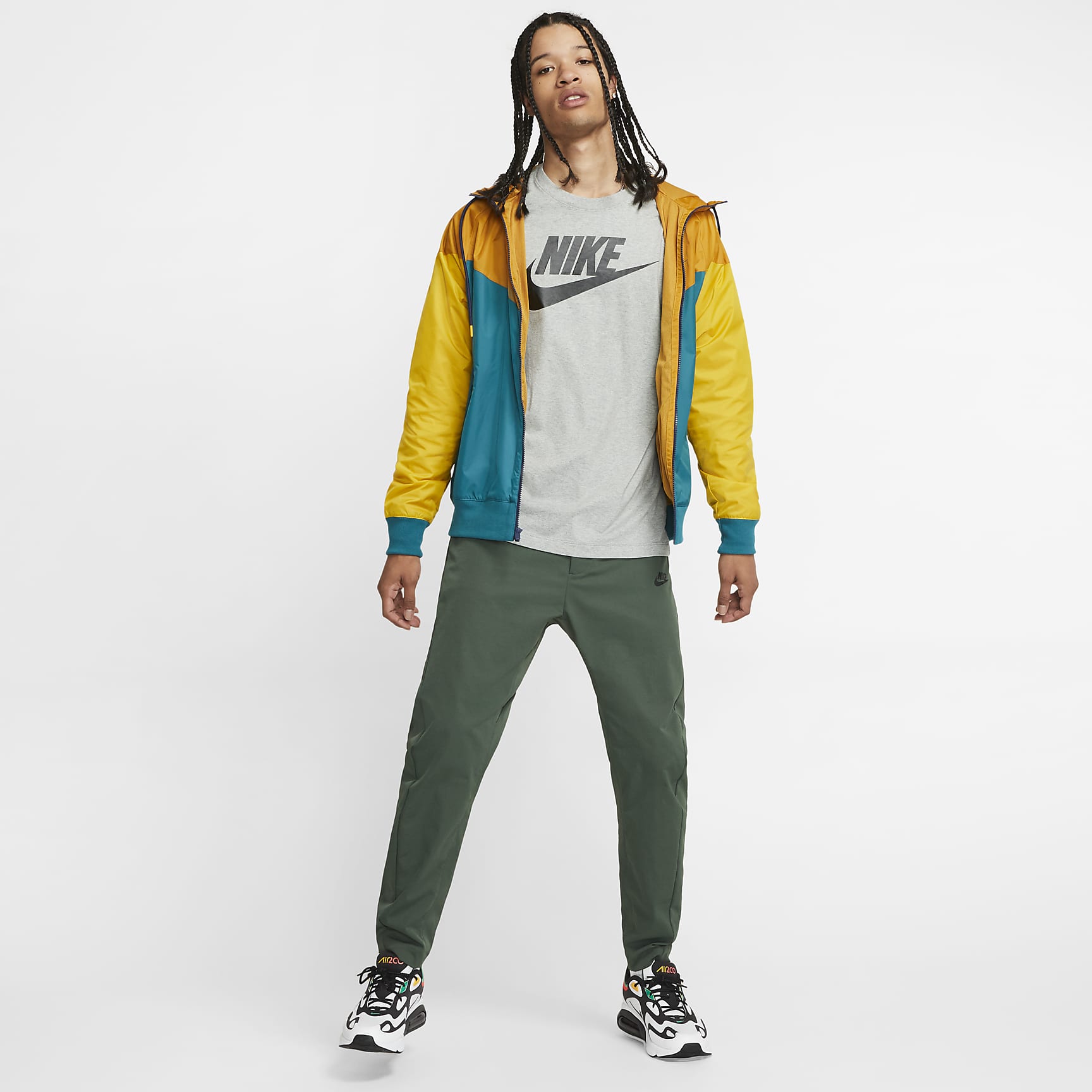 Nike Sportswear Men's Long-Sleeve T-Shirt