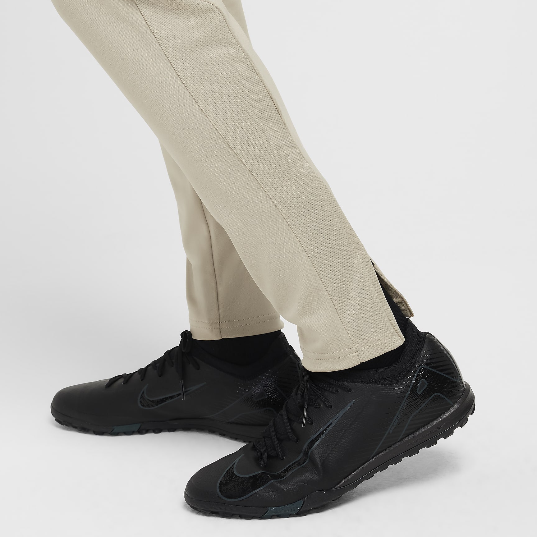 Nike Dri-FIT Academy Men's Dri-FIT Soccer Pants