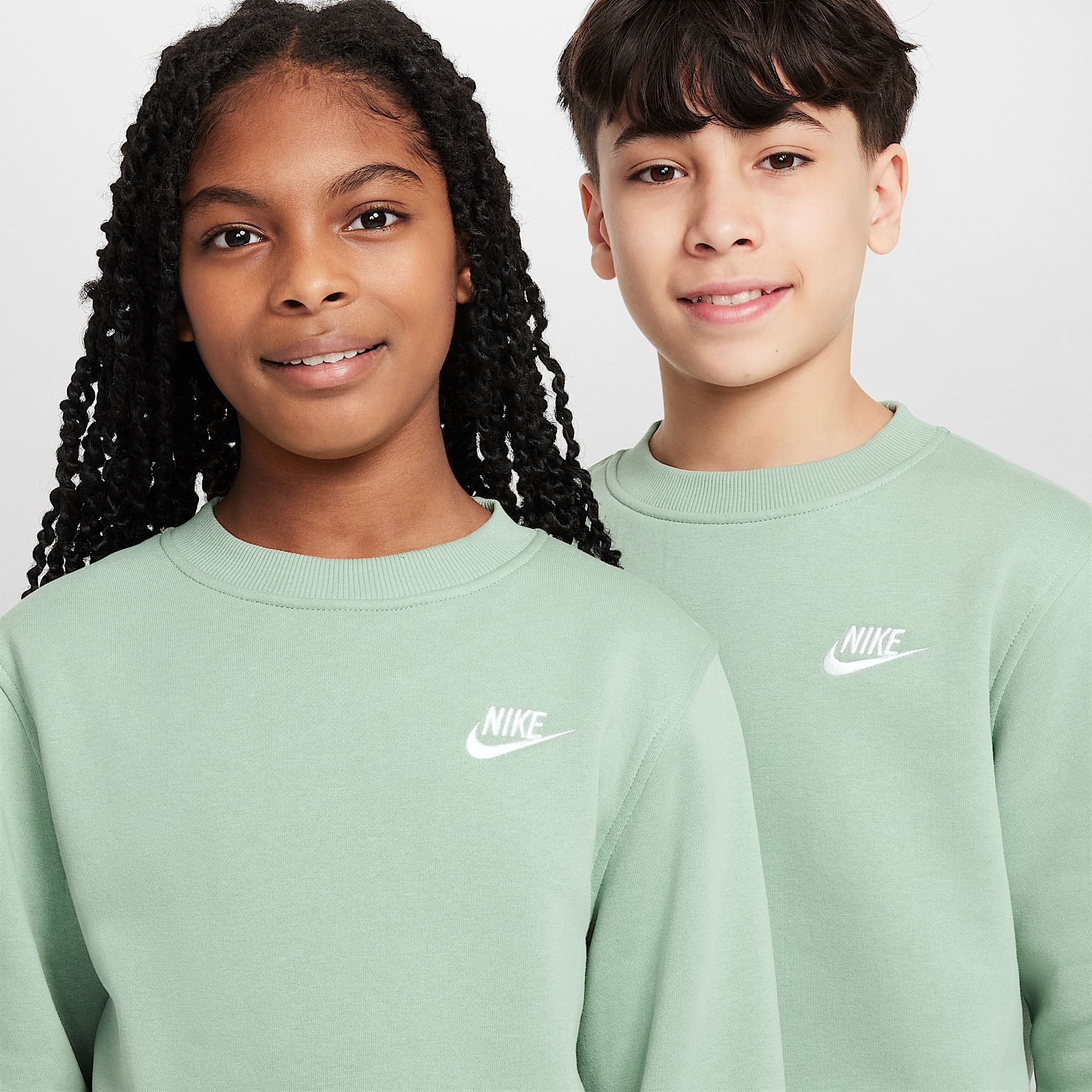 Nike Sportswear Club Fleece Big Kids' Sweatshirt