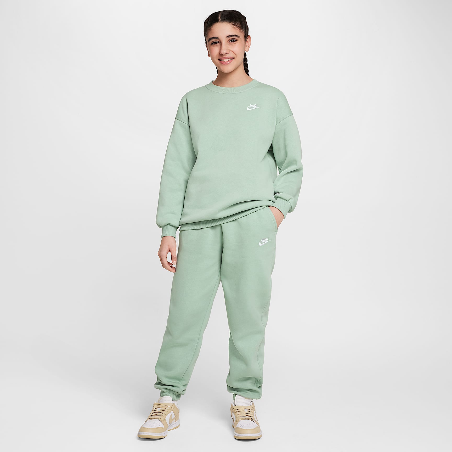 Nike Sportswear Club Fleece Big Kids' Oversized Sweatshirt