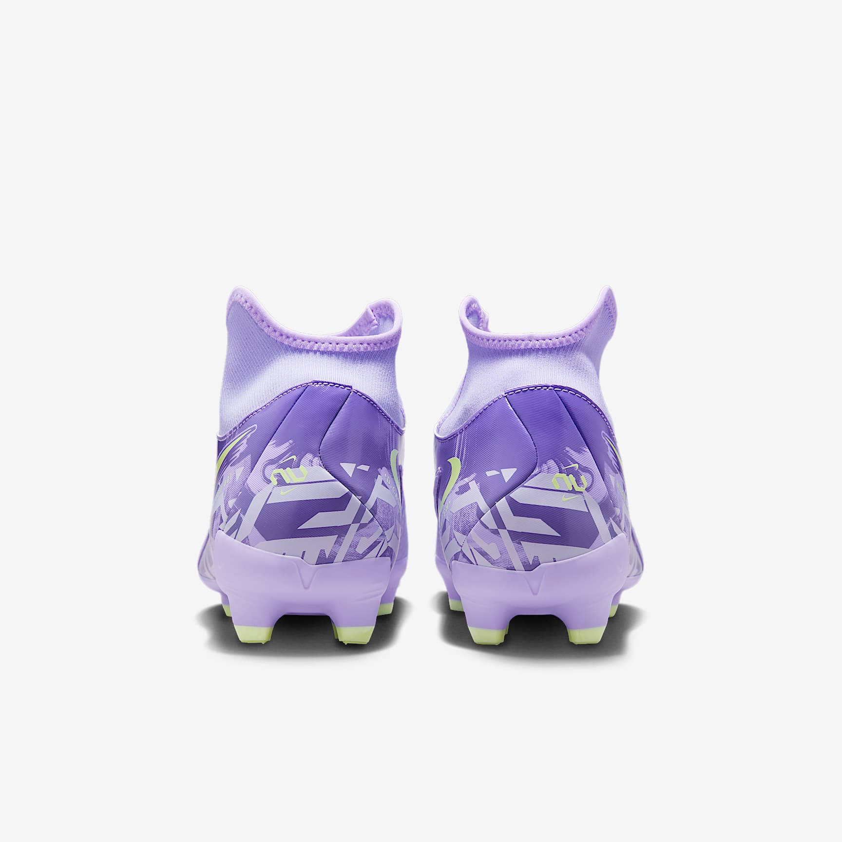 Nike United Phantom Luna 2 Academy MG High-Top Soccer Cleats