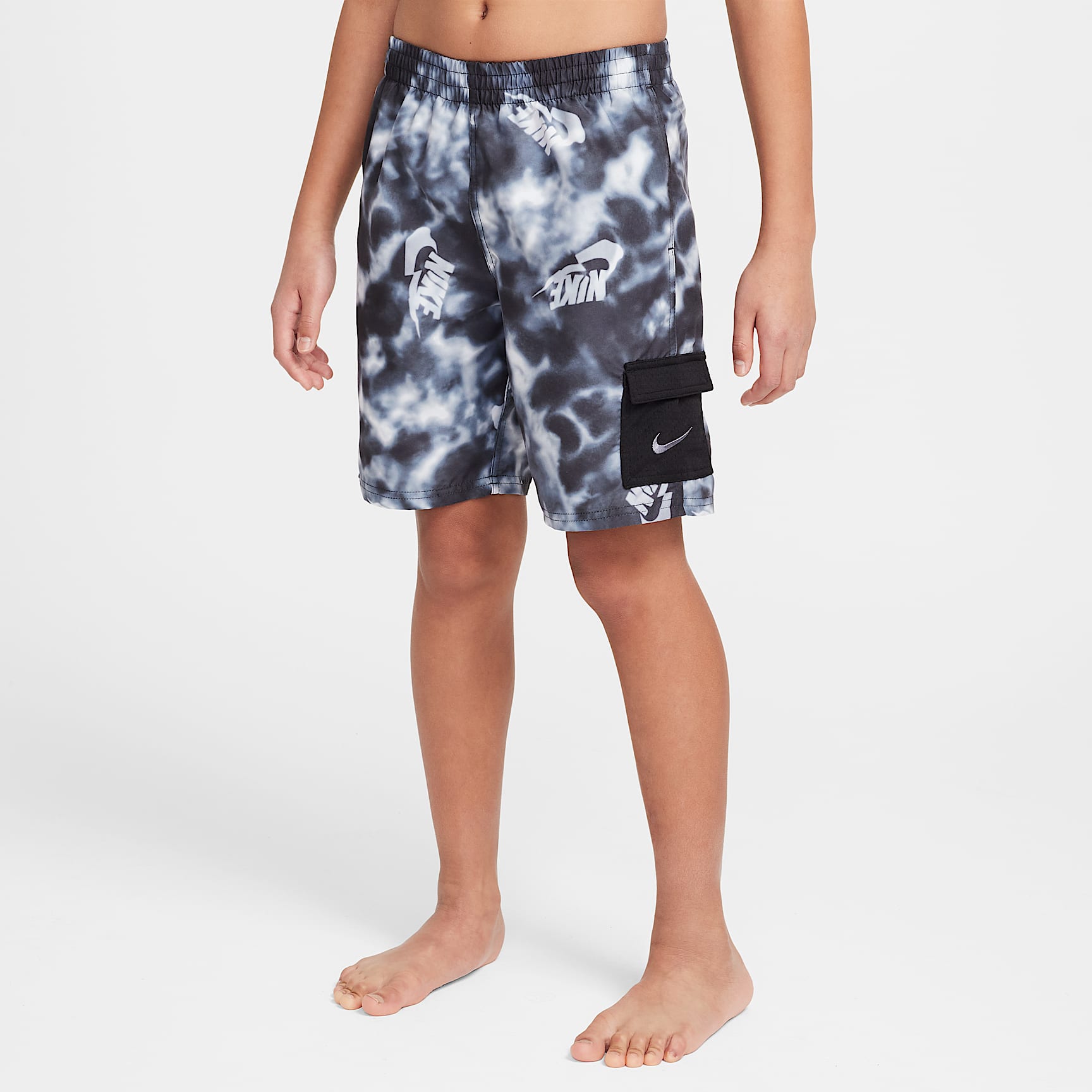 Nike Swim Voyage Big Kids' (Boys') 7" Brief-Lined Cargo Shorts