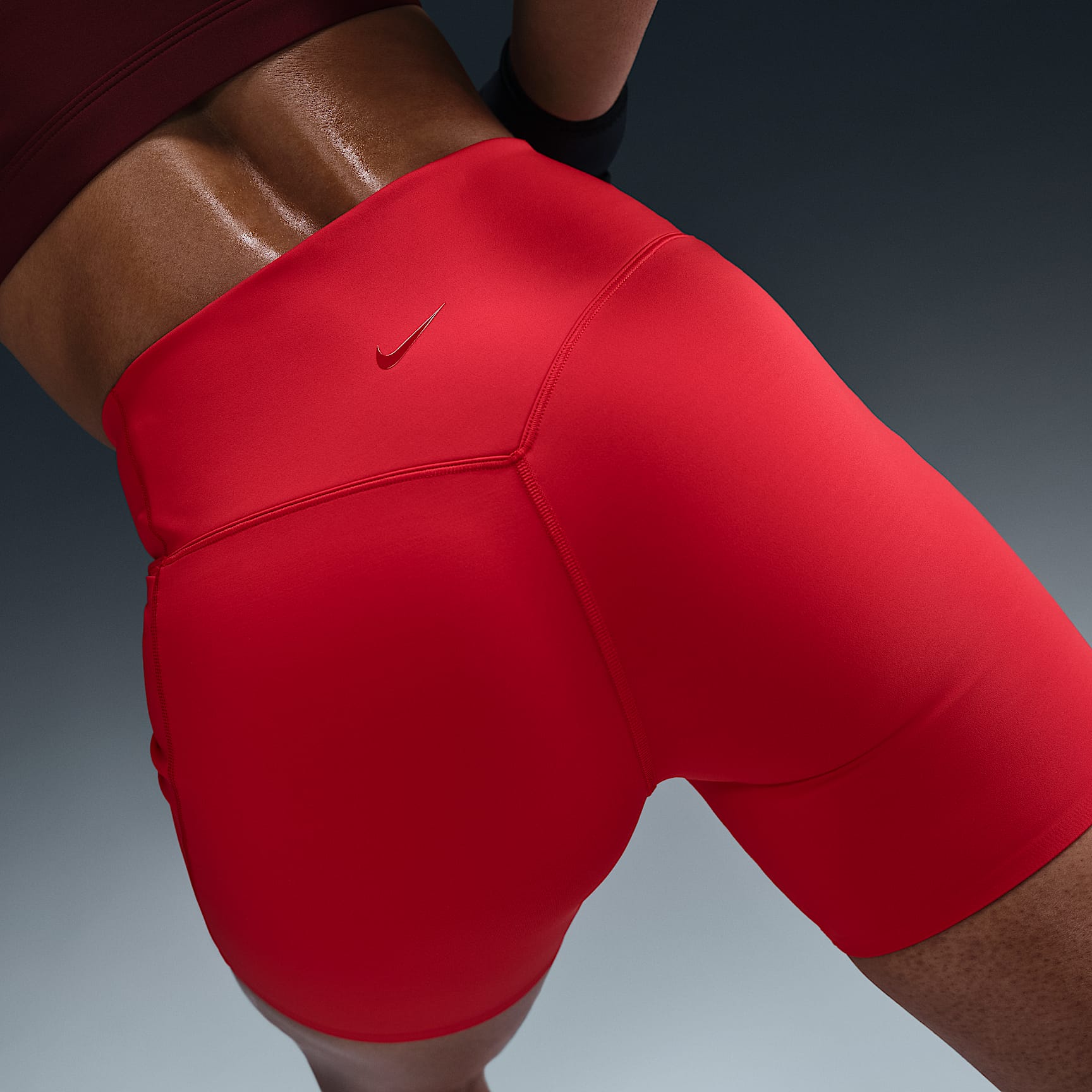 Nike Universa Women's Medium-Support High-Waisted 5" Biker Shorts with Pockets