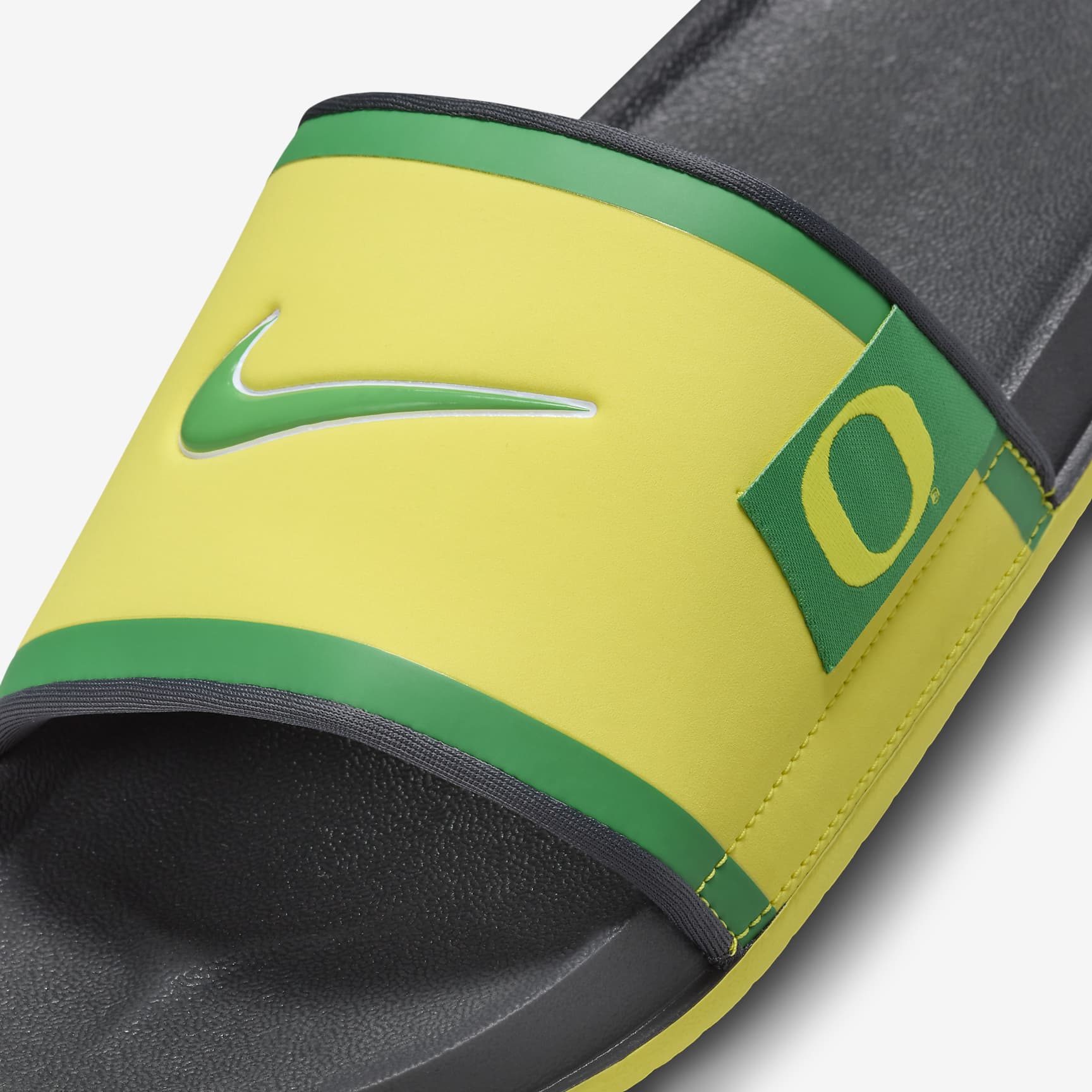 Nike College Offcourt (Oregon) Slides