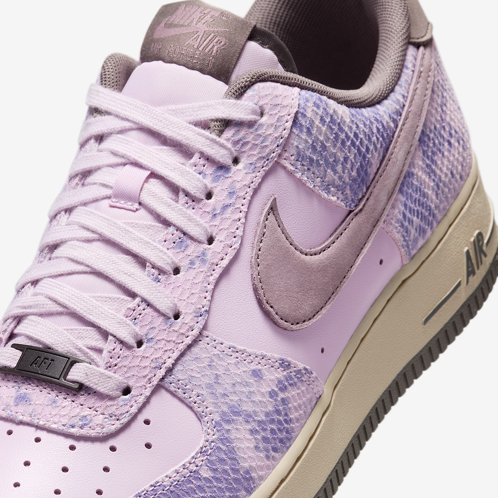 Nike Air Force 1 '07 LV8 Men's Shoes