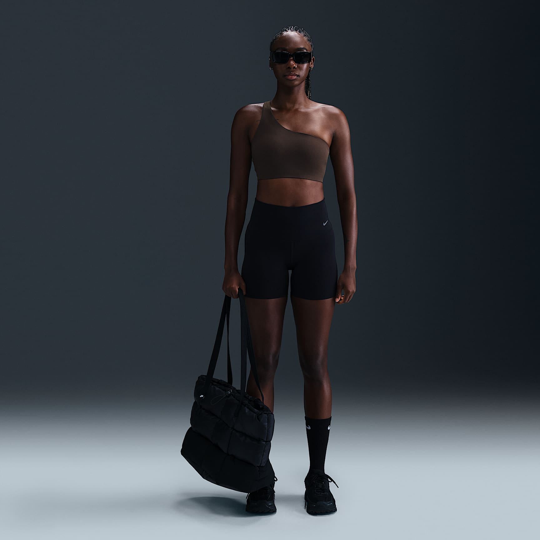 Nike Zenvy Asymmetrical Women's Light-Support Padded Sports Bra