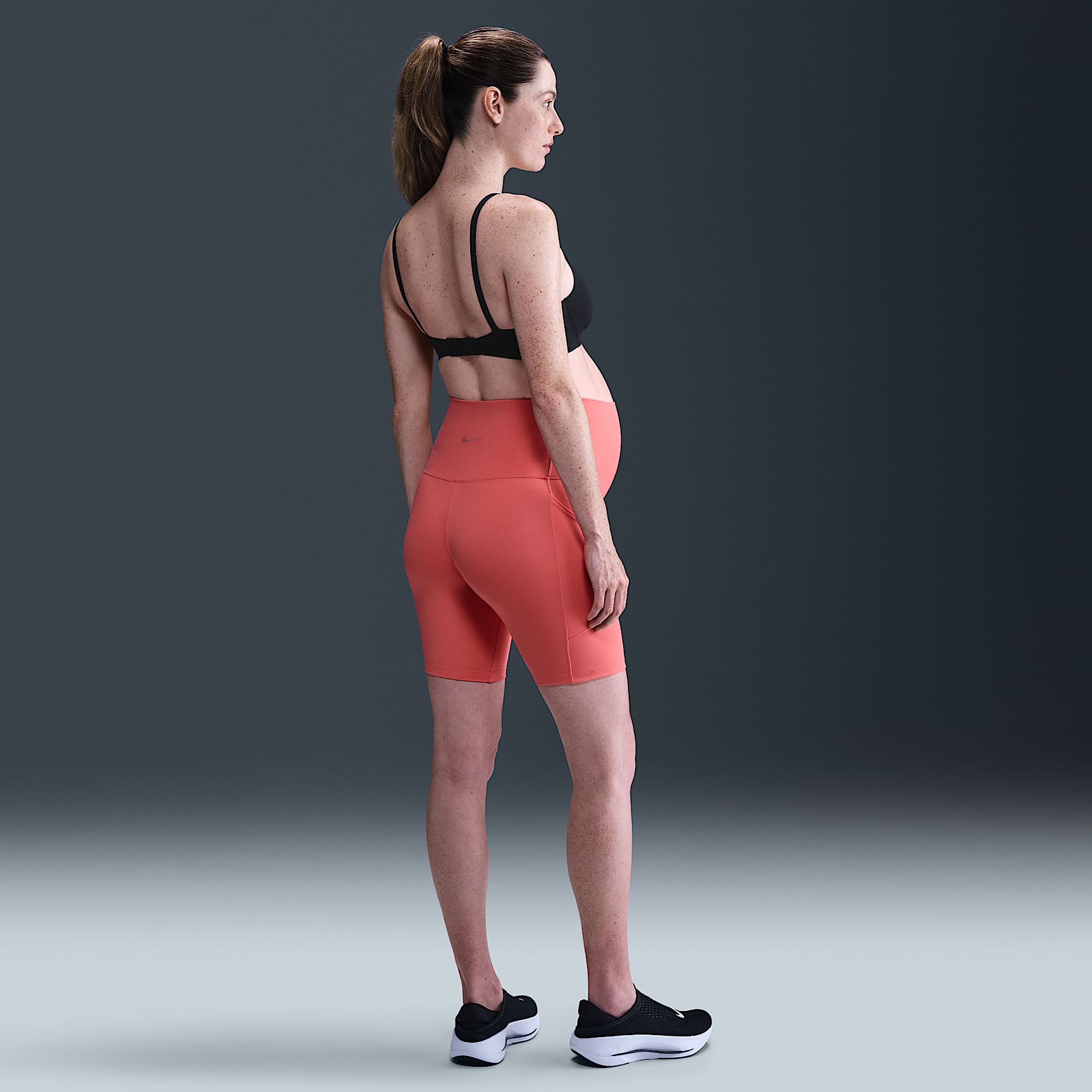 Nike (M) Alate Minimalist Women's Light-Support Padded Nursing Sports Bra (Maternity)