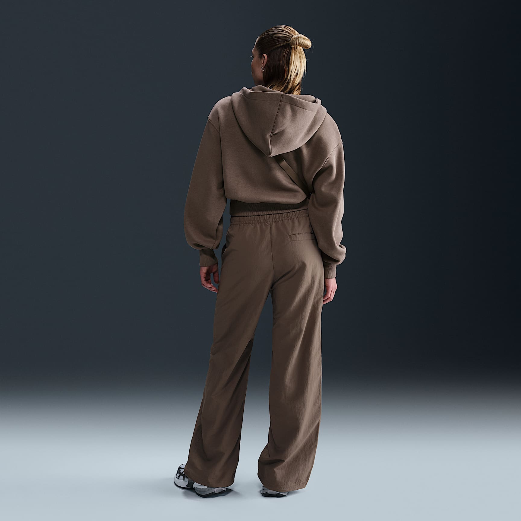 Nike Sportswear Everything Wovens Women's Mid-Rise Open-Hem Pants