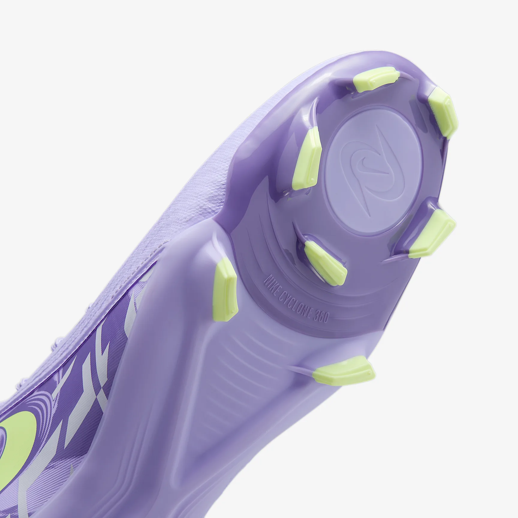 Nike United Phantom GX 2 Academy MG Low-Top Soccer Cleats