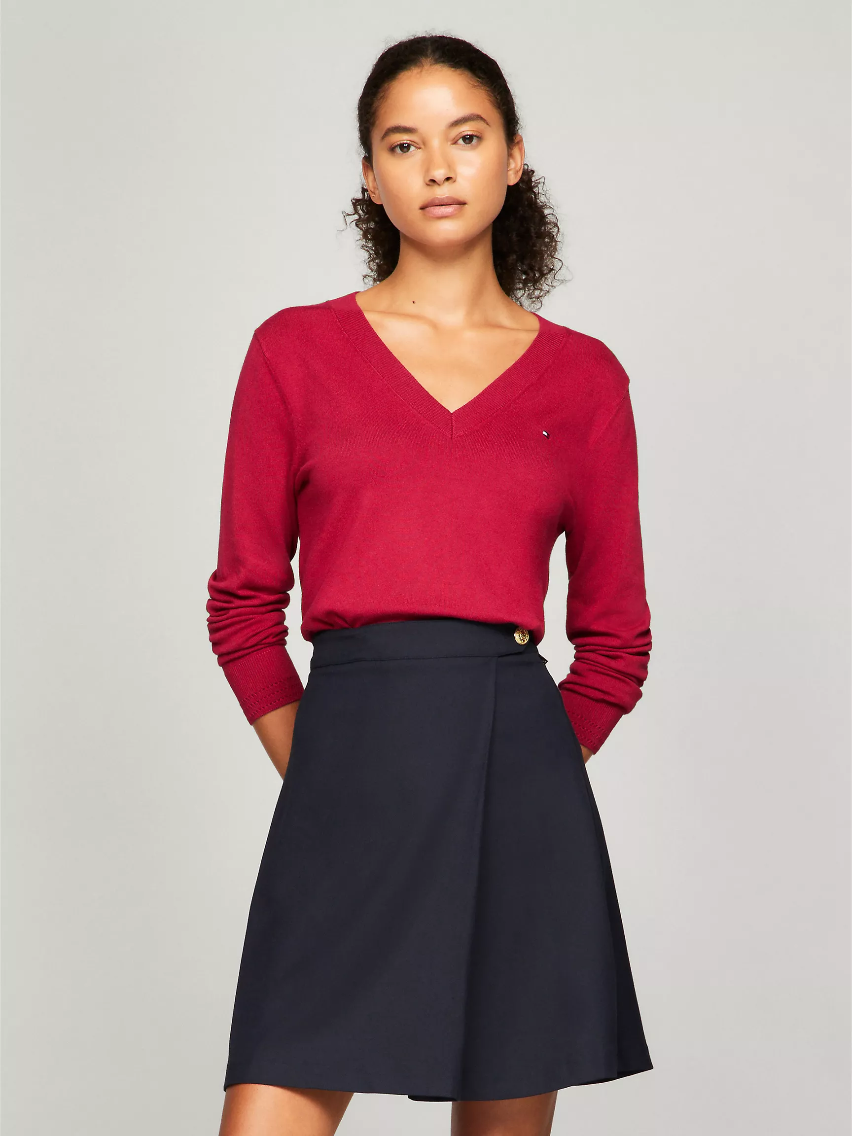 Женский свитер Tommy Hilfiger, Вязаный свитер с V-образным вырезом из вискозной смеси