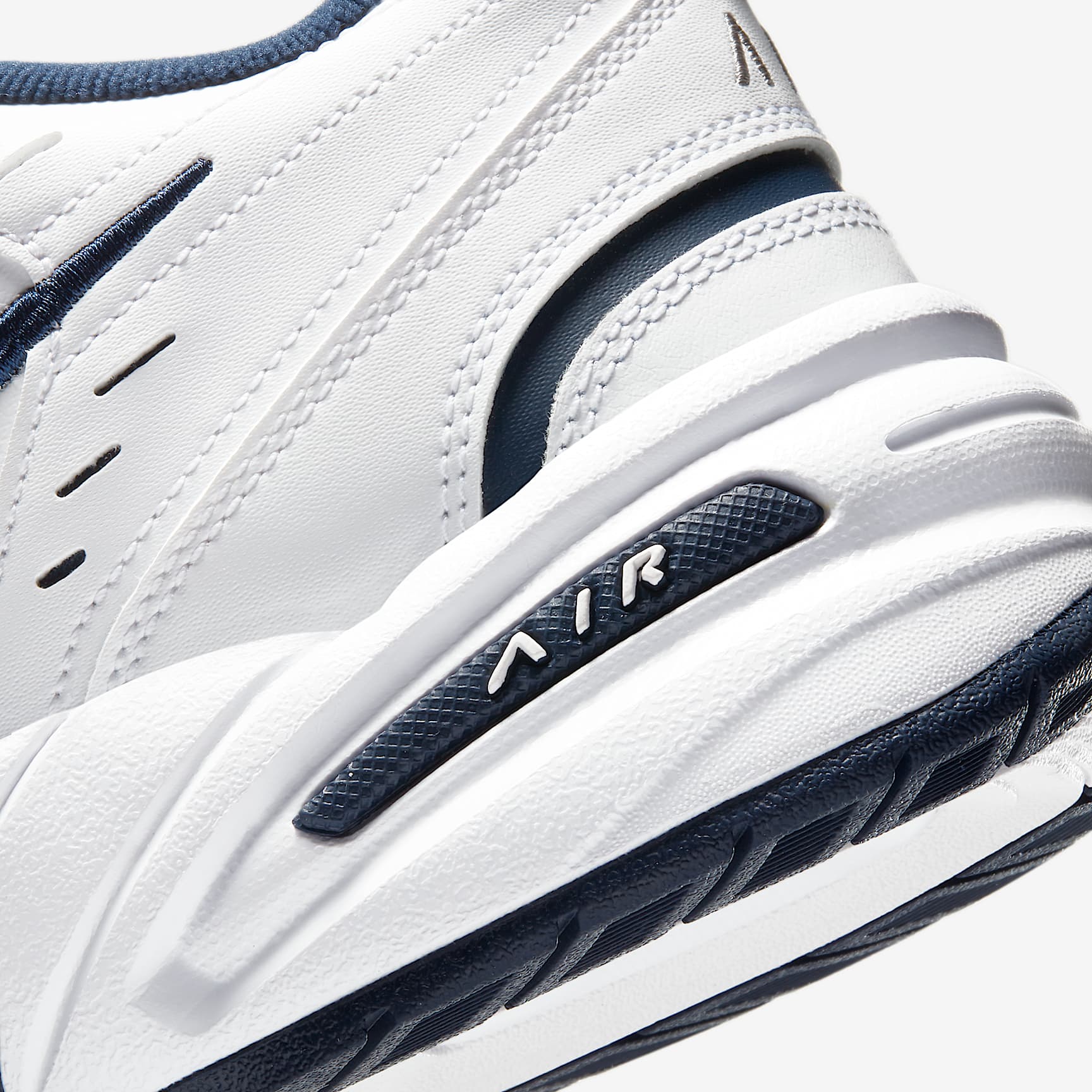 Nike Air Monarch IV Men's Workout Shoes