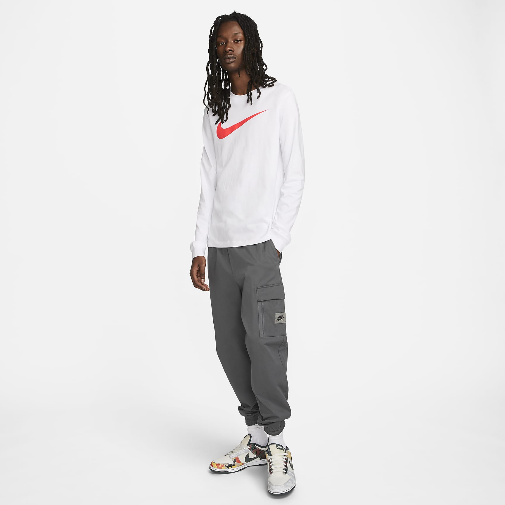 Nike Sportswear Men's Long-Sleeve T-Shirt