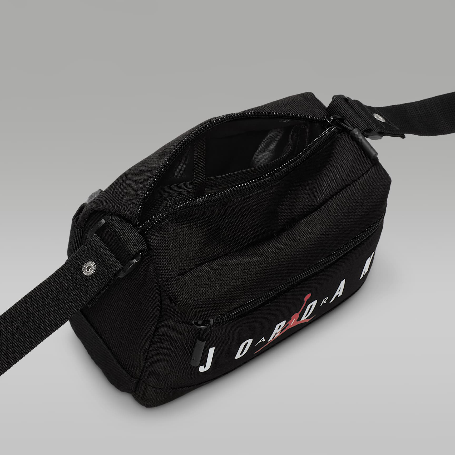 Jordan Crossbody Bag (3.3L)