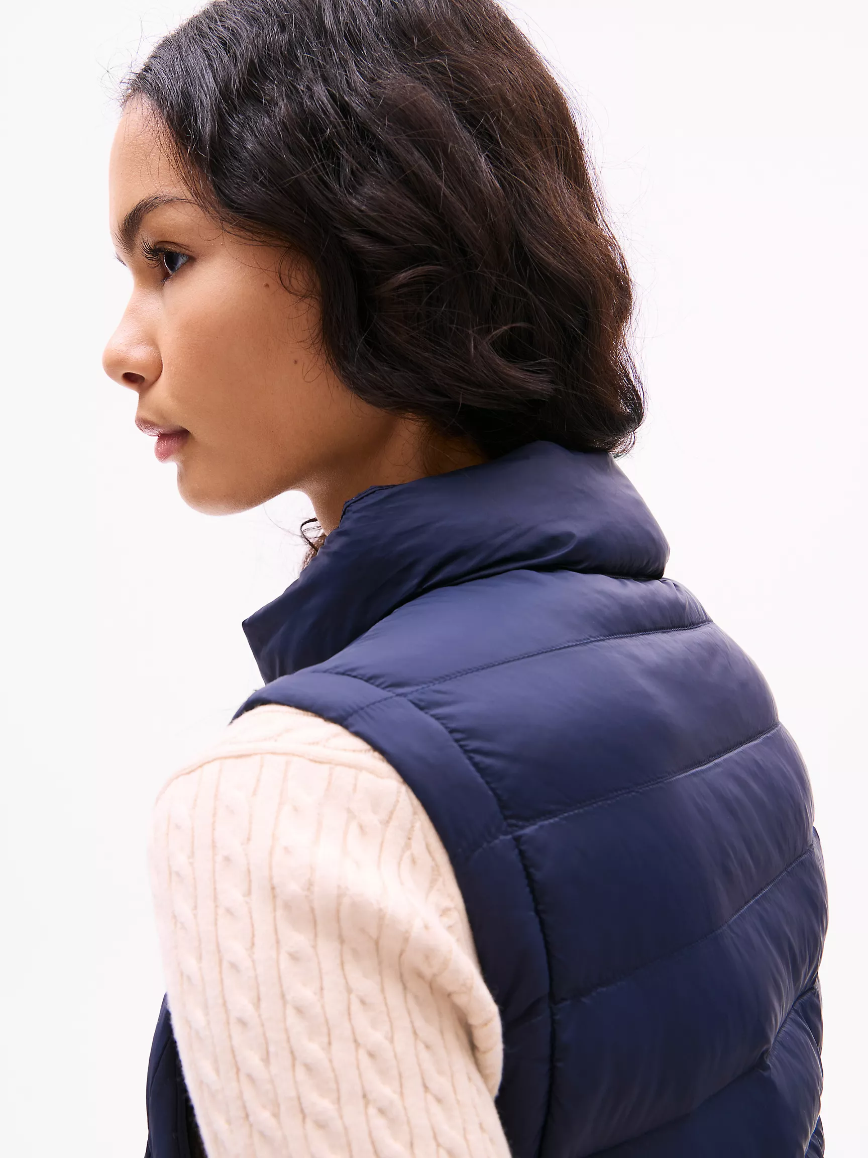 Женская куртка Tommy Hilfiger, Легкий пуховой жилет с капюшоном