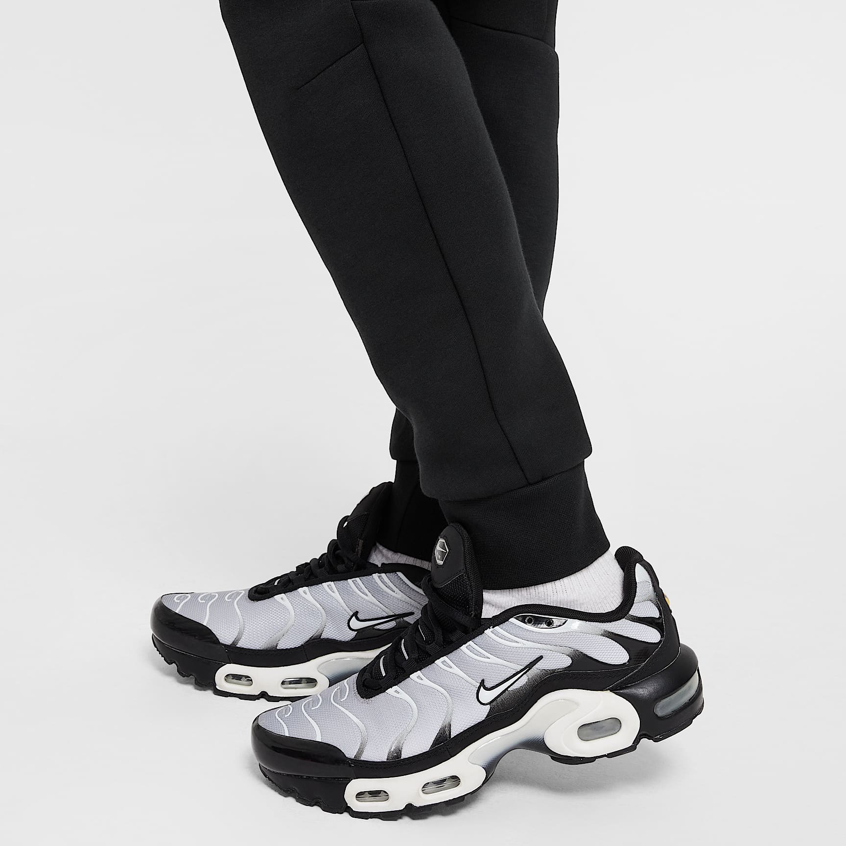Nike Sportswear Tech Fleece Big Kids' Joggers