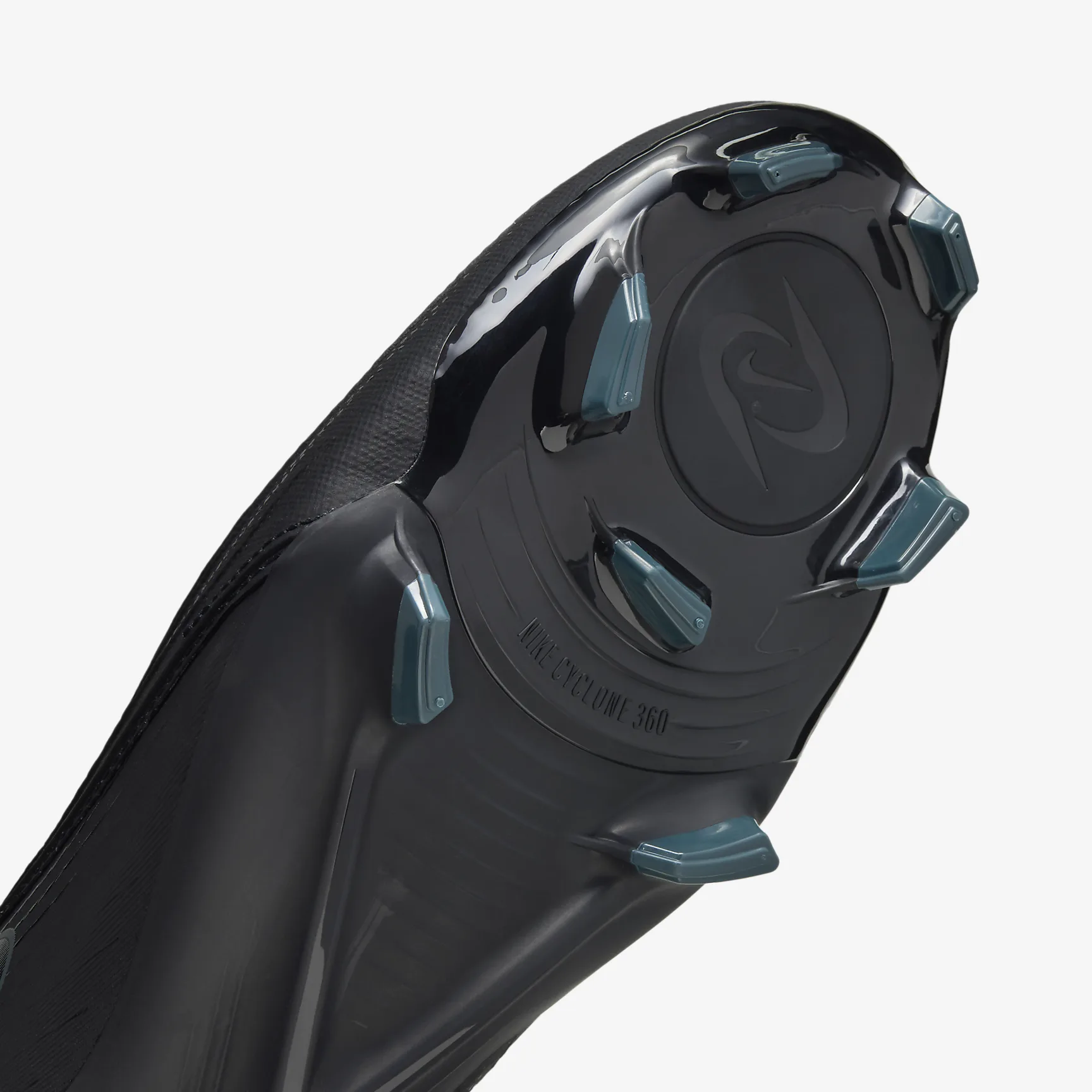 Nike Phantom GX 2 Academy MG Low-Top Soccer Cleats