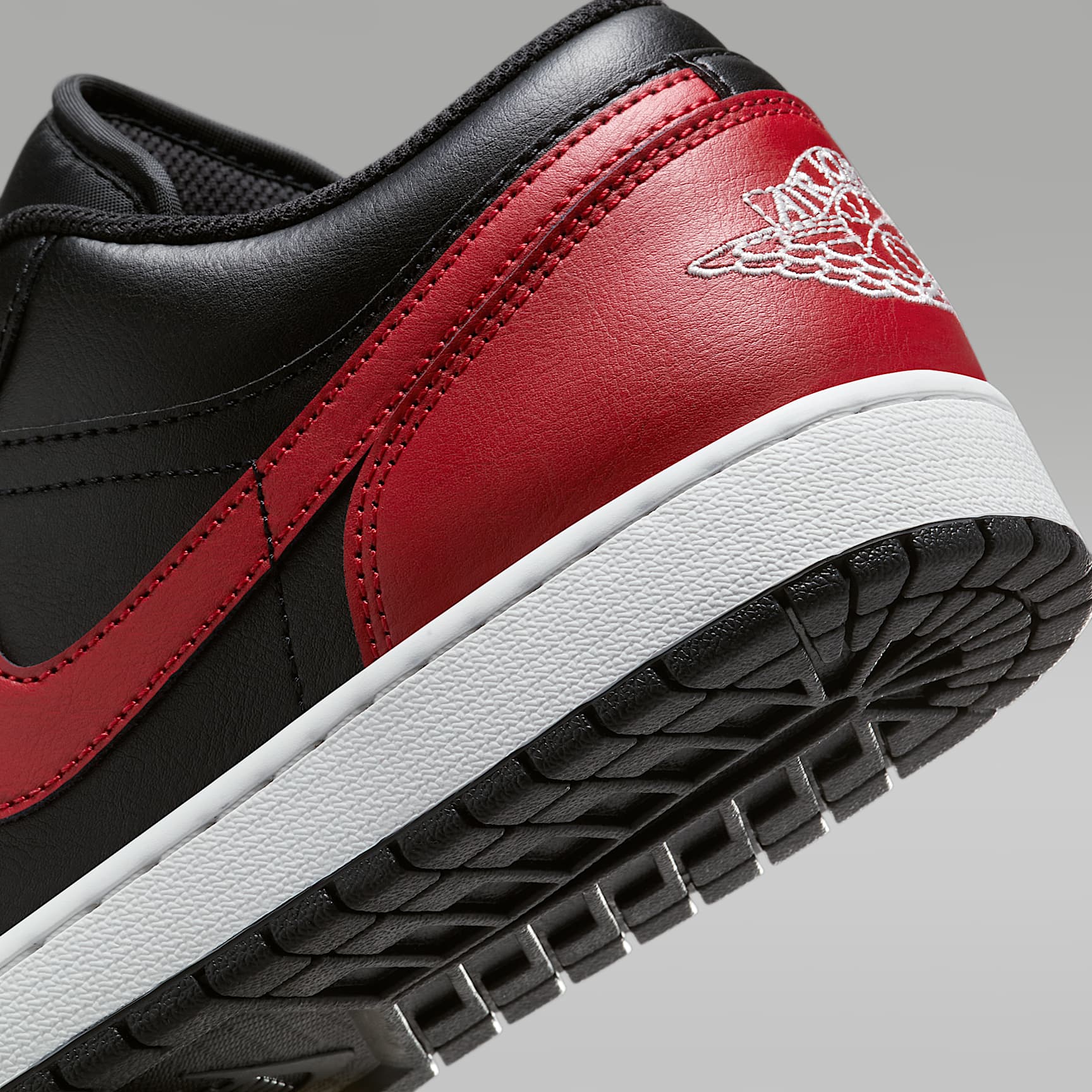 Air Jordan 1 Low Men's Shoes