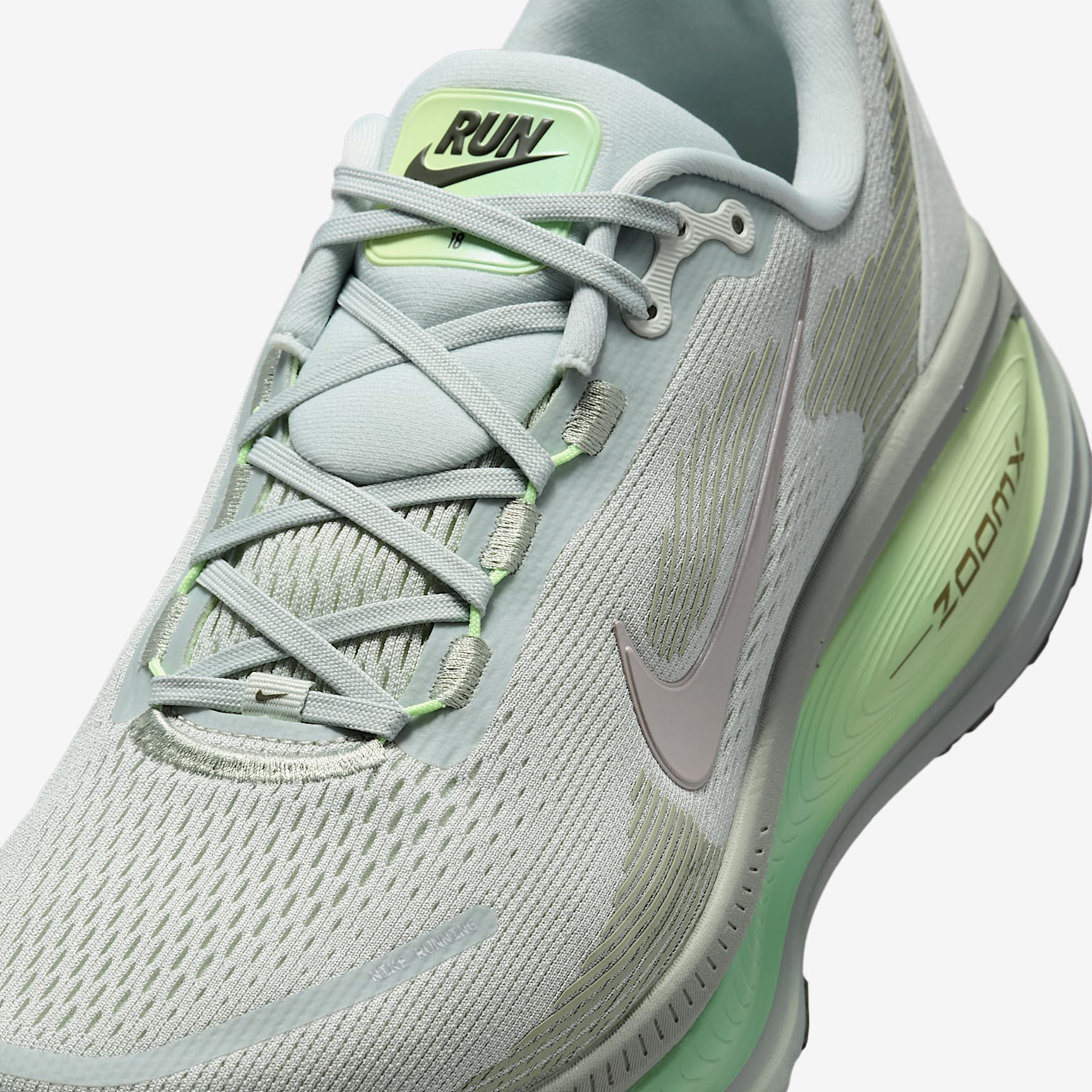 Nike Vomero 18 Men's Road Running Shoes