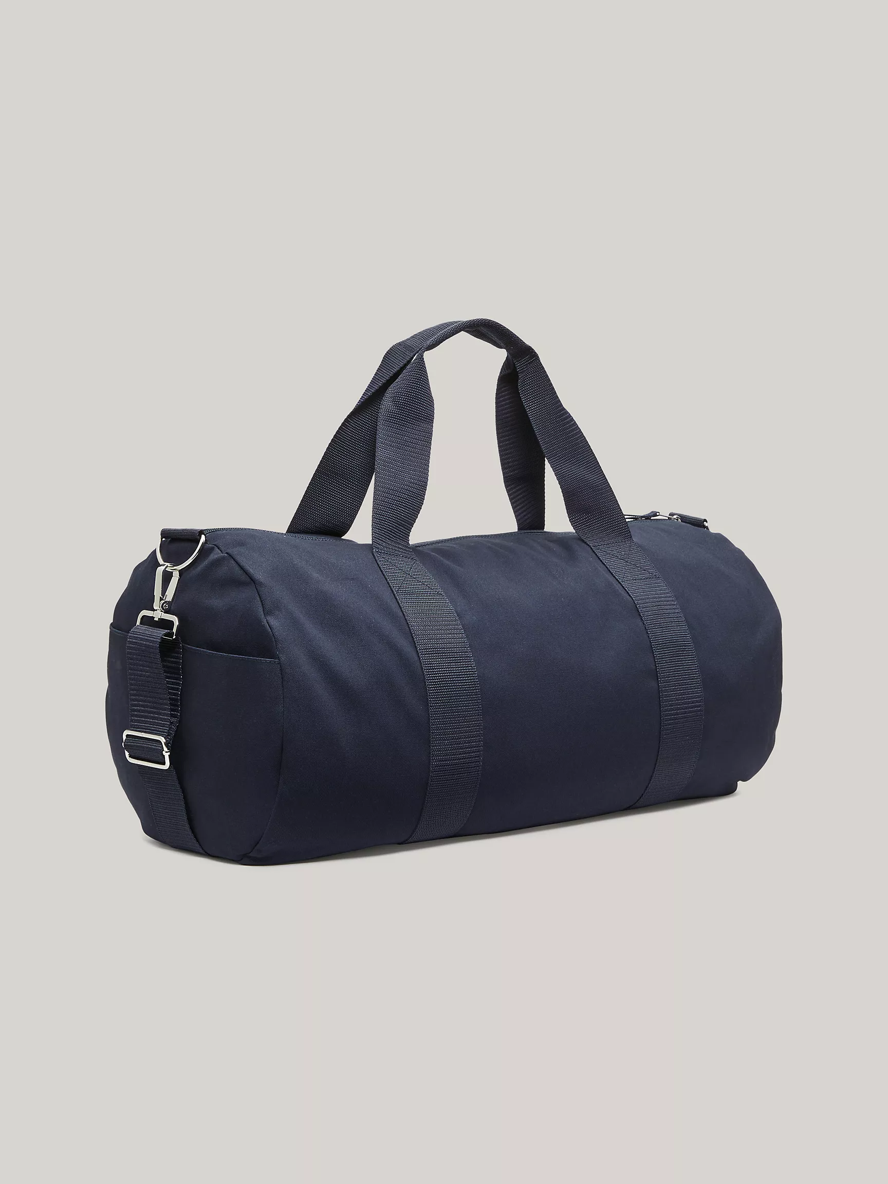 Сумка унисекс Tommy Hilfiger, Сумка-даффл с логотипом и полосками флага