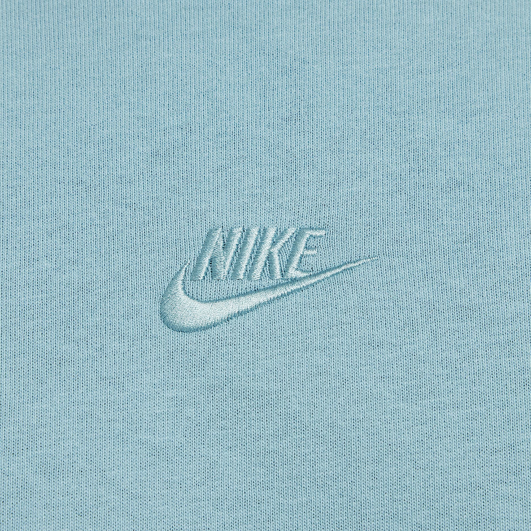 Nike Sportswear Premium Essentials Men's Long-Sleeve T-Shirt